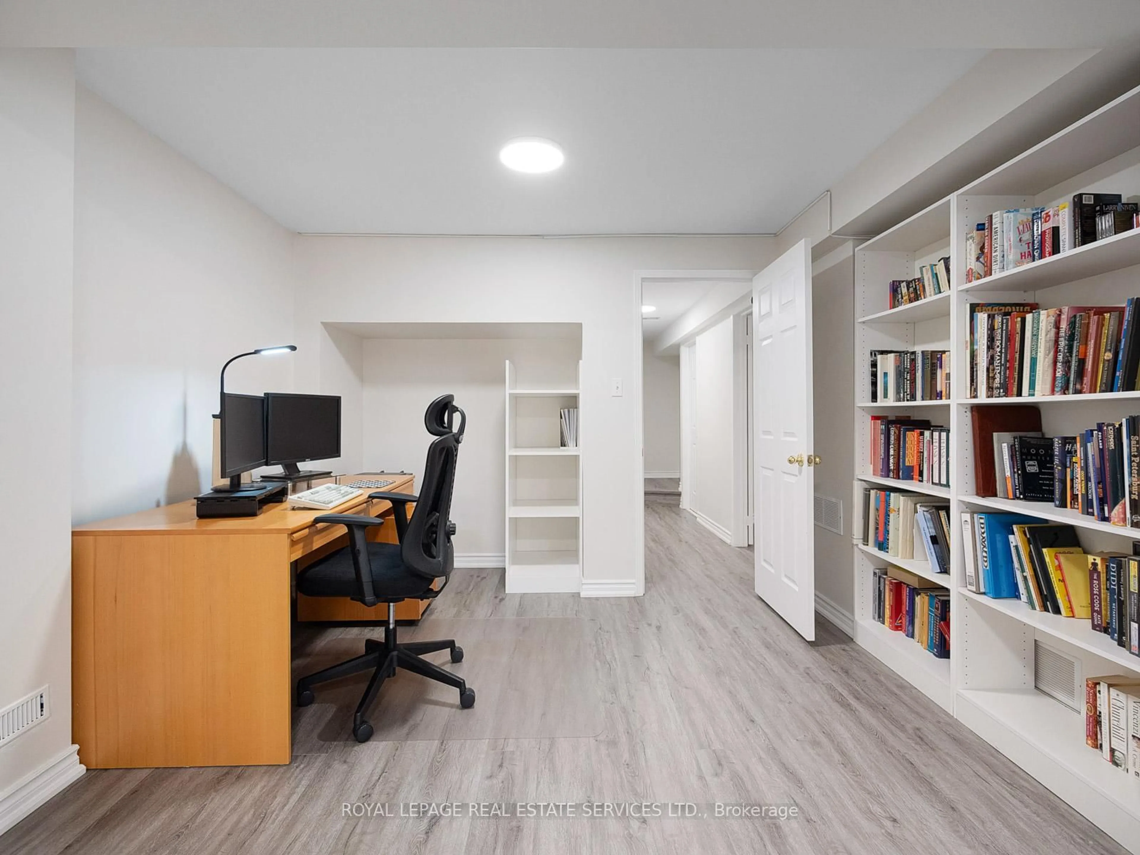 A pic of a room for 58 Brownstone Circ, Vaughan Ontario L4J 7P7