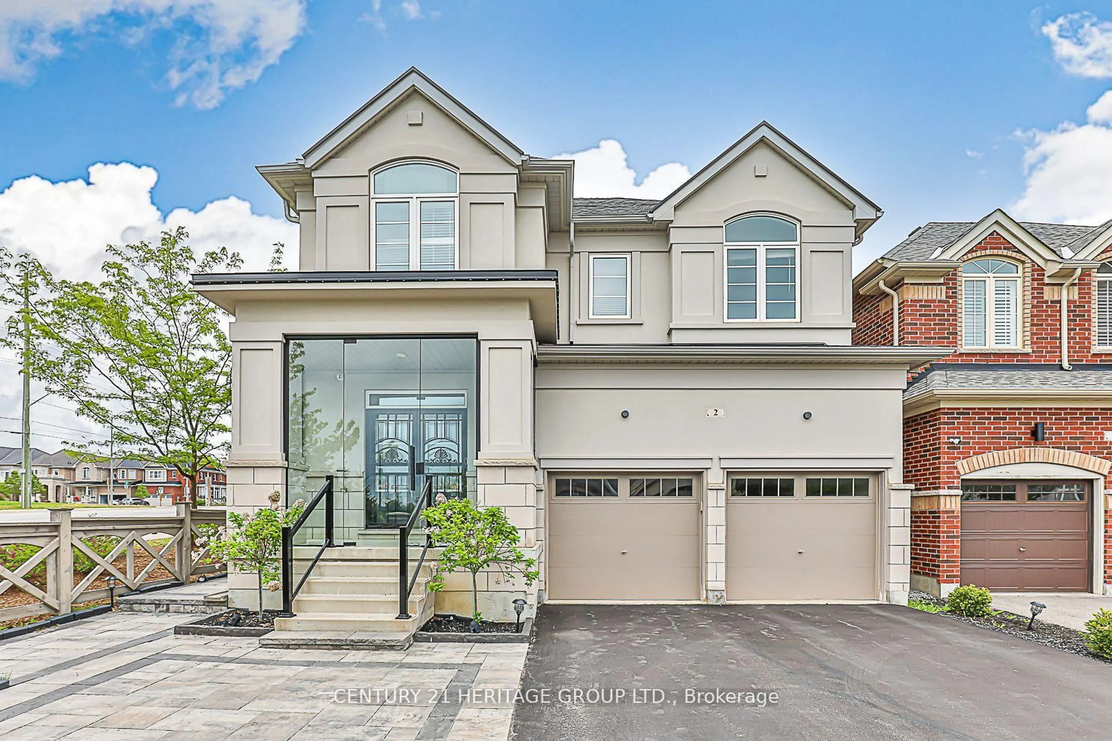 Home with brick exterior material, street for 2 Roy Harper Ave, Aurora Ontario L4G 0V4