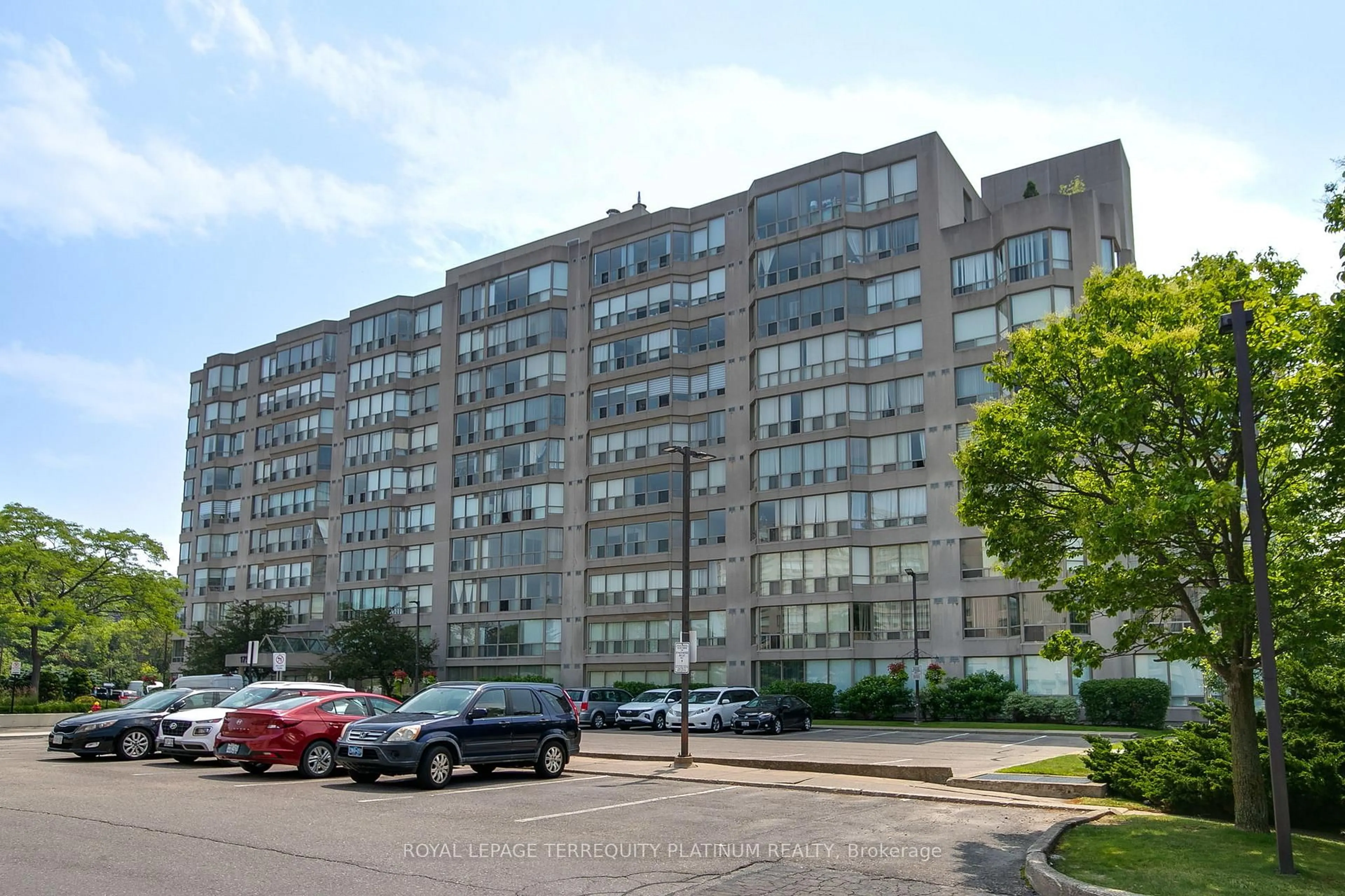 Unknown for 175 Cedar Ave #413, Richmond Hill Ontario L4C 9V3