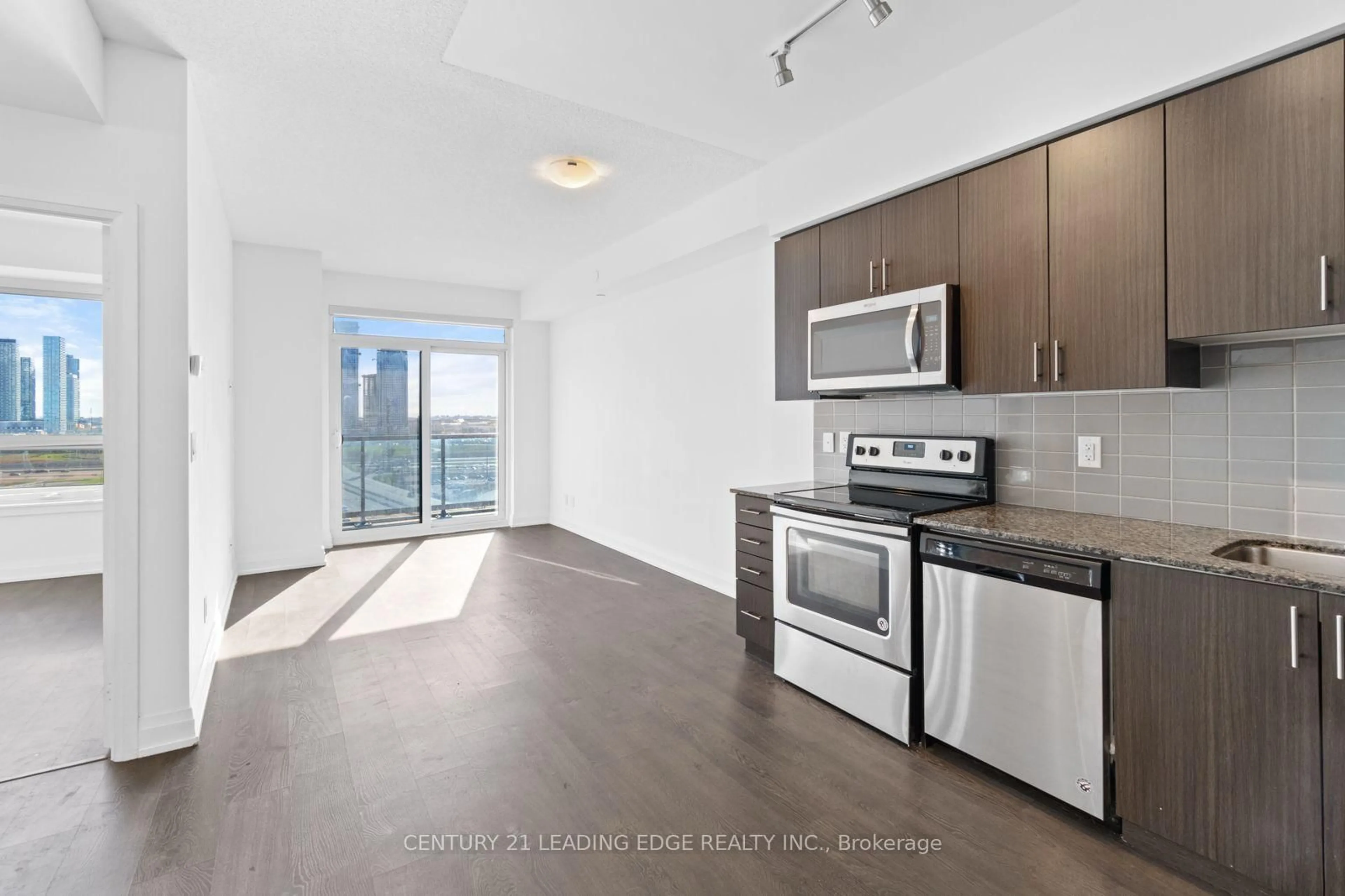 Standard kitchen, unknown for 3600 HIGHWAY 7 #1406, Vaughan Ontario L4L 0G7