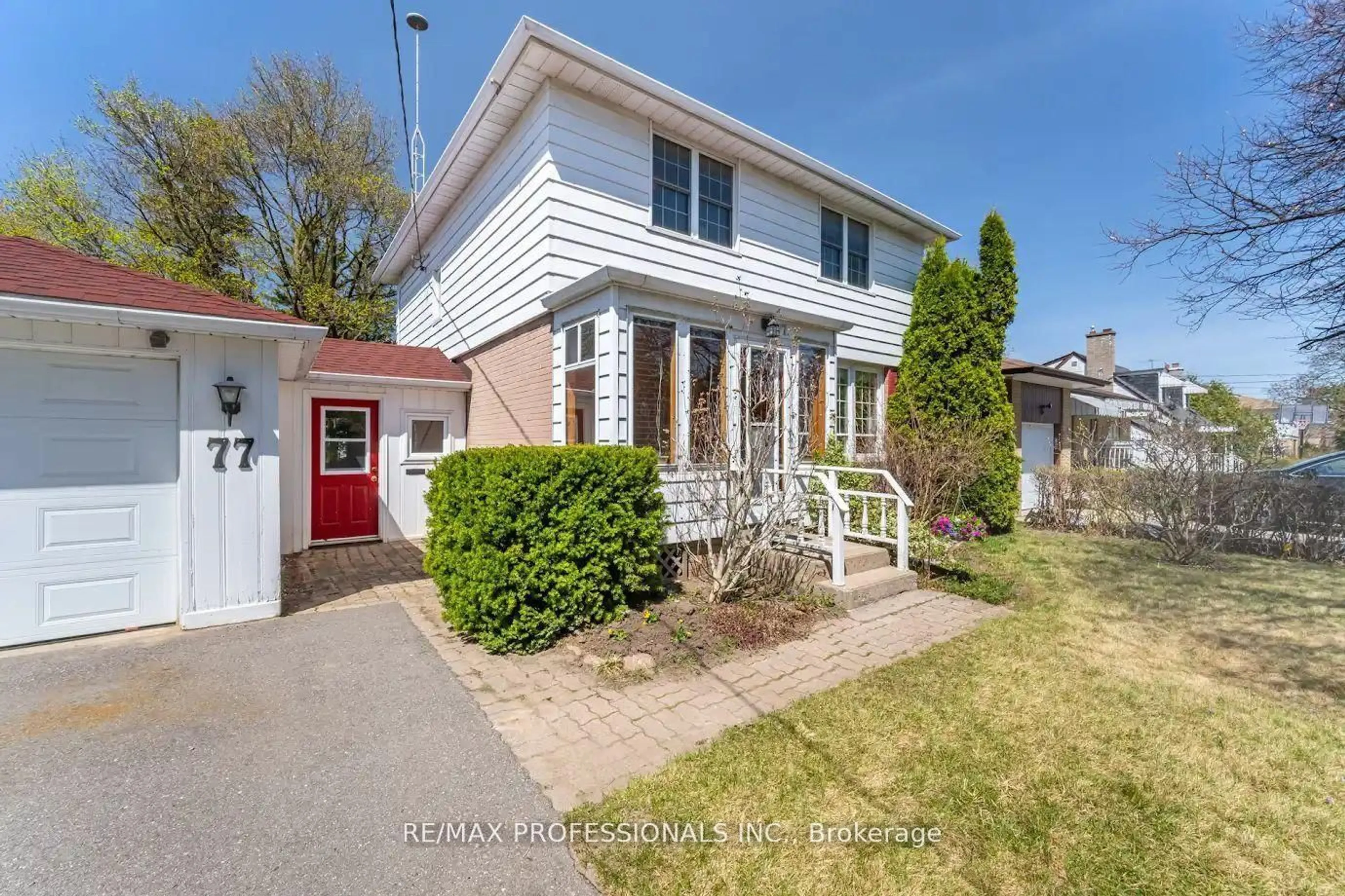 Unknown for 77 Bedford Park Ave, Richmond Hill Ontario L4C 2N9