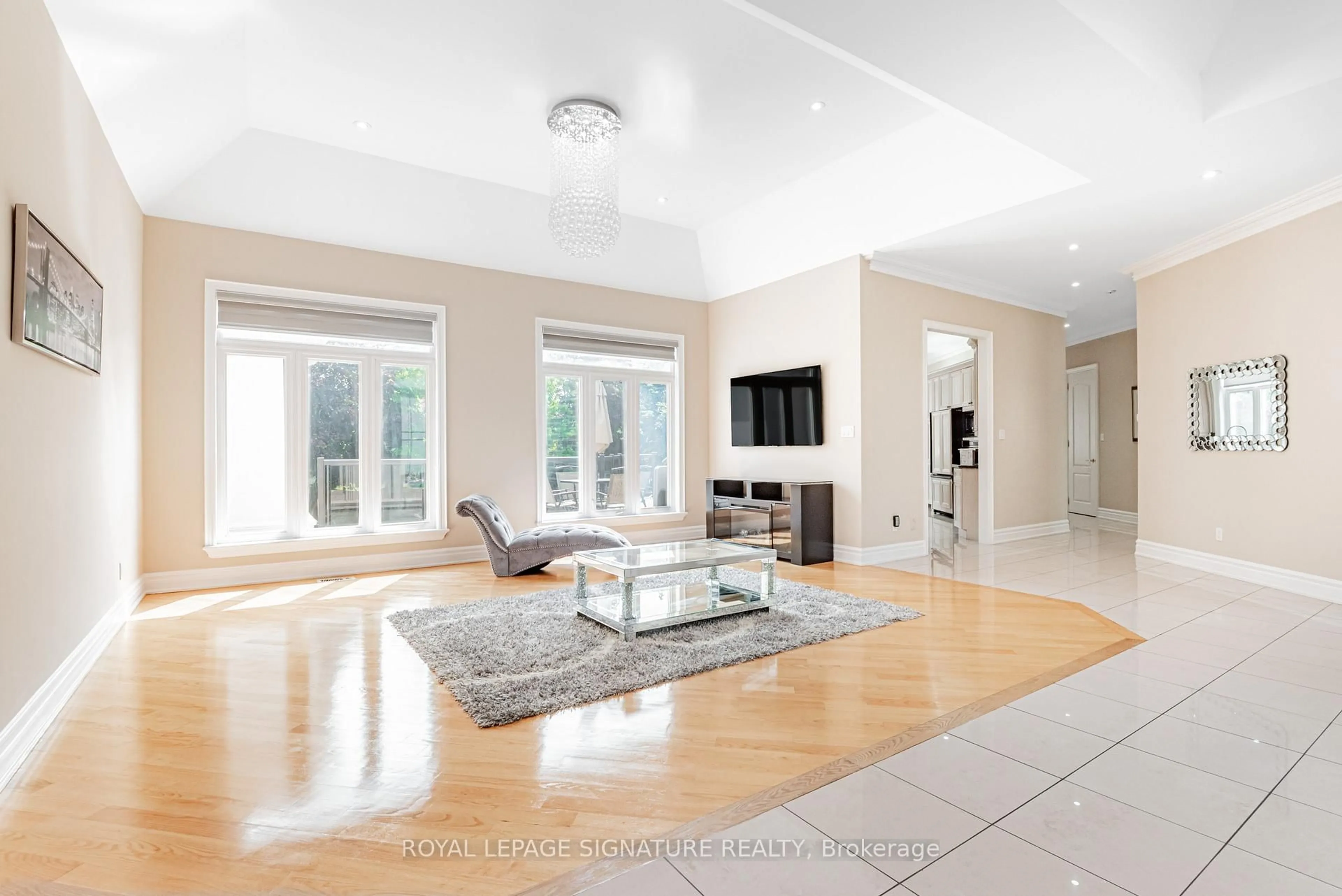 Unknown for 39 Frybrook Cres, Richmond Hill Ontario L4B 4B9