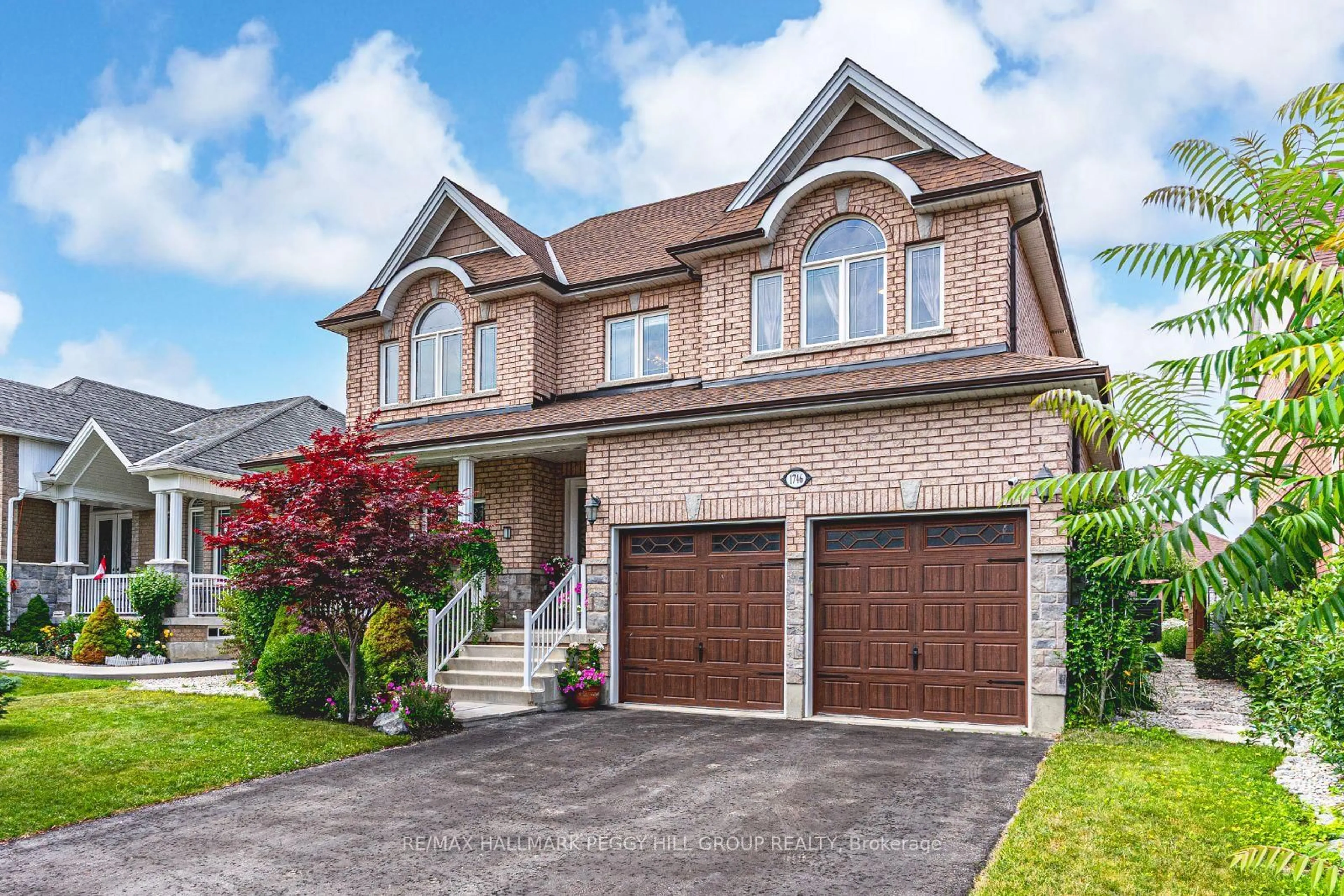 Home with brick exterior material, street for 1746 Angus St, Innisfil Ontario L9S 4X2