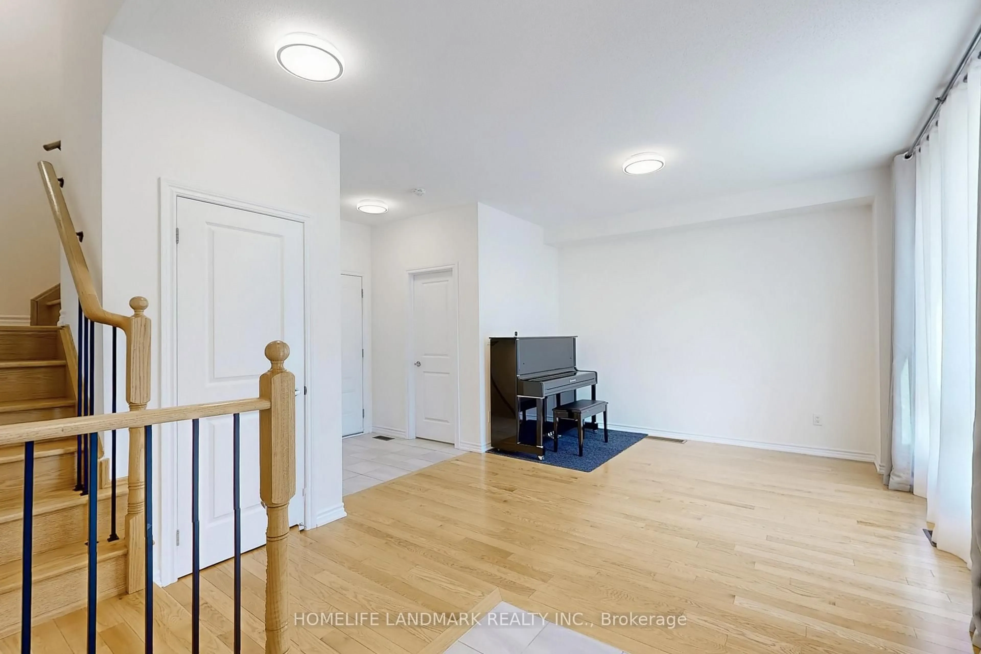 Unknown for 14 Breyworth Rd, Markham Ontario L6C 0Z6