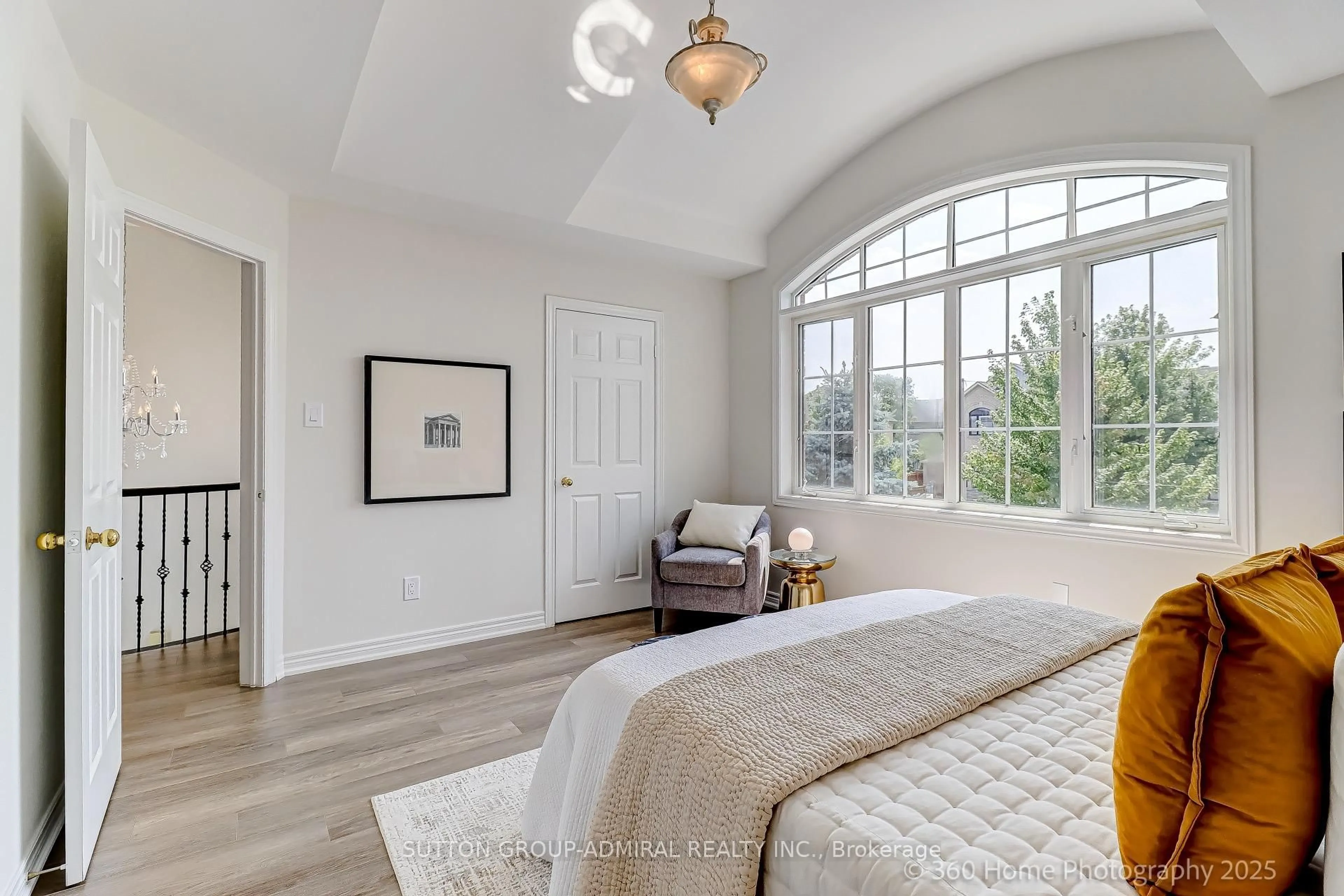 Unknown for 15 Leyburn Ave, Richmond Hill Ontario L4C 0R2