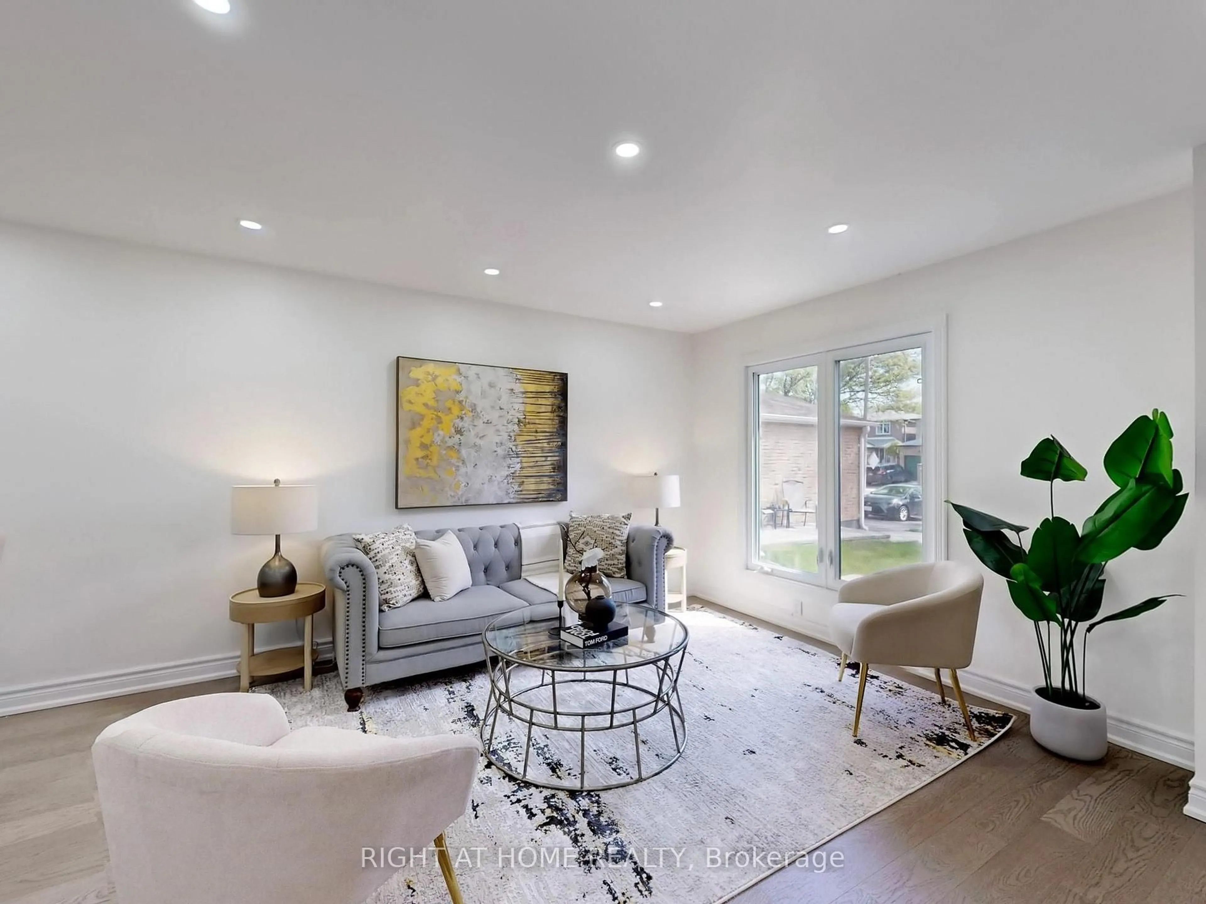 Living room with furniture, unknown for 58 Mercer Cres, Markham Ontario L3P 4K3