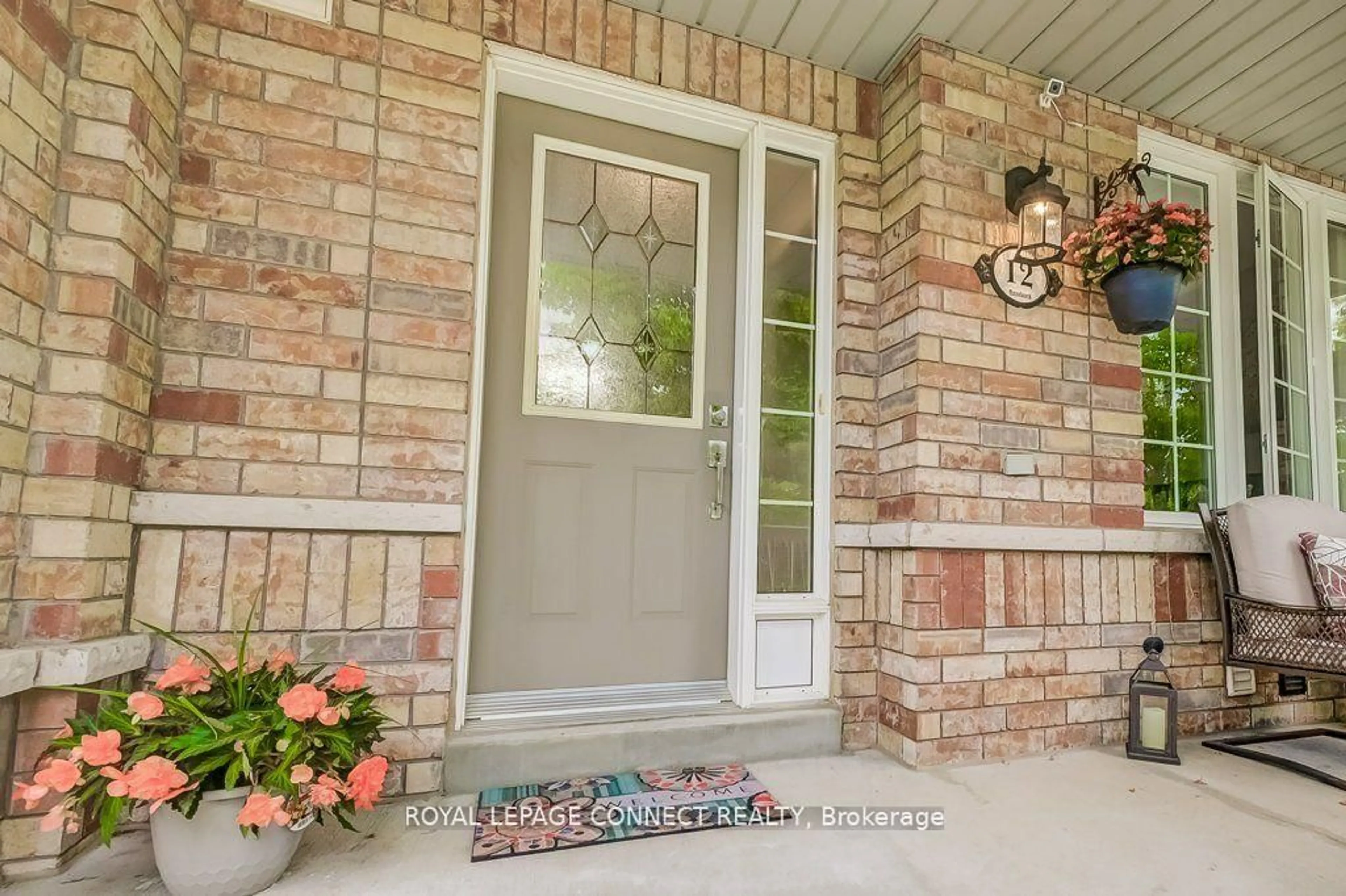 Indoor entryway for 12 Harry Blaylock Dr, Markham Ontario L6E 1W7