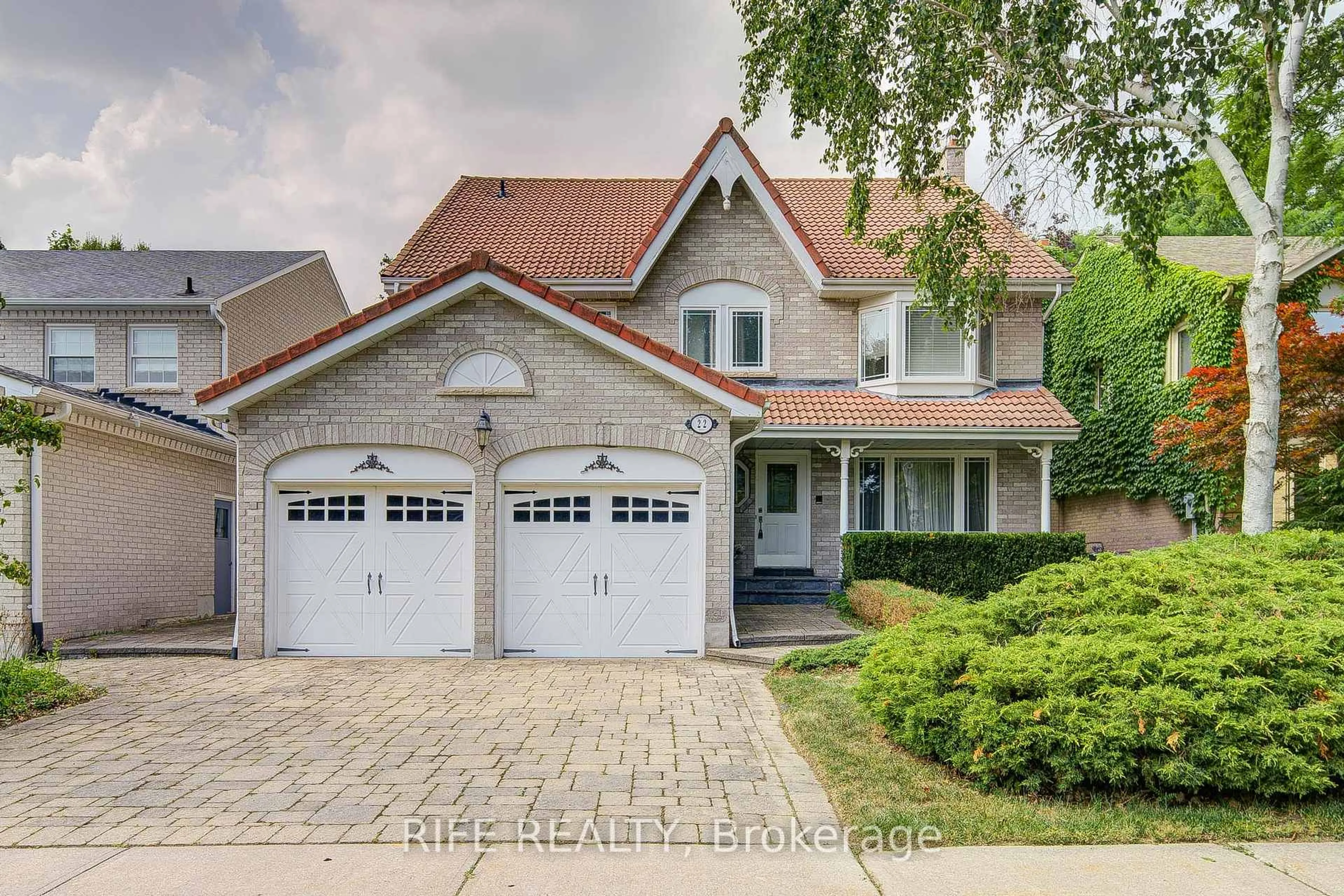 Home with brick exterior material, street for 22 Chambery Cres, Markham Ontario L3R 6L5