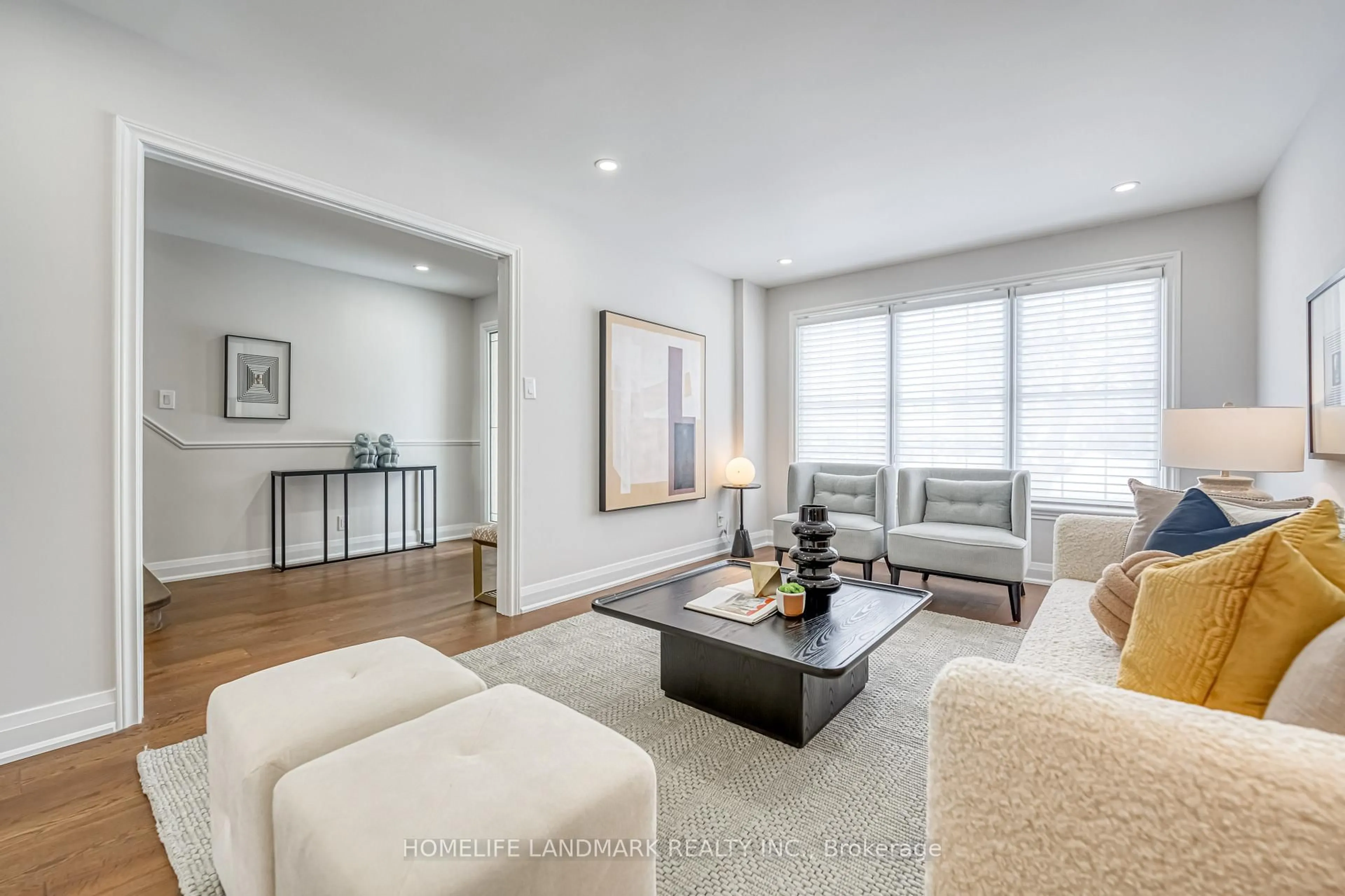 Living room with furniture, unknown for 67 Carlton Rd, Markham Ontario L3R 1Z7