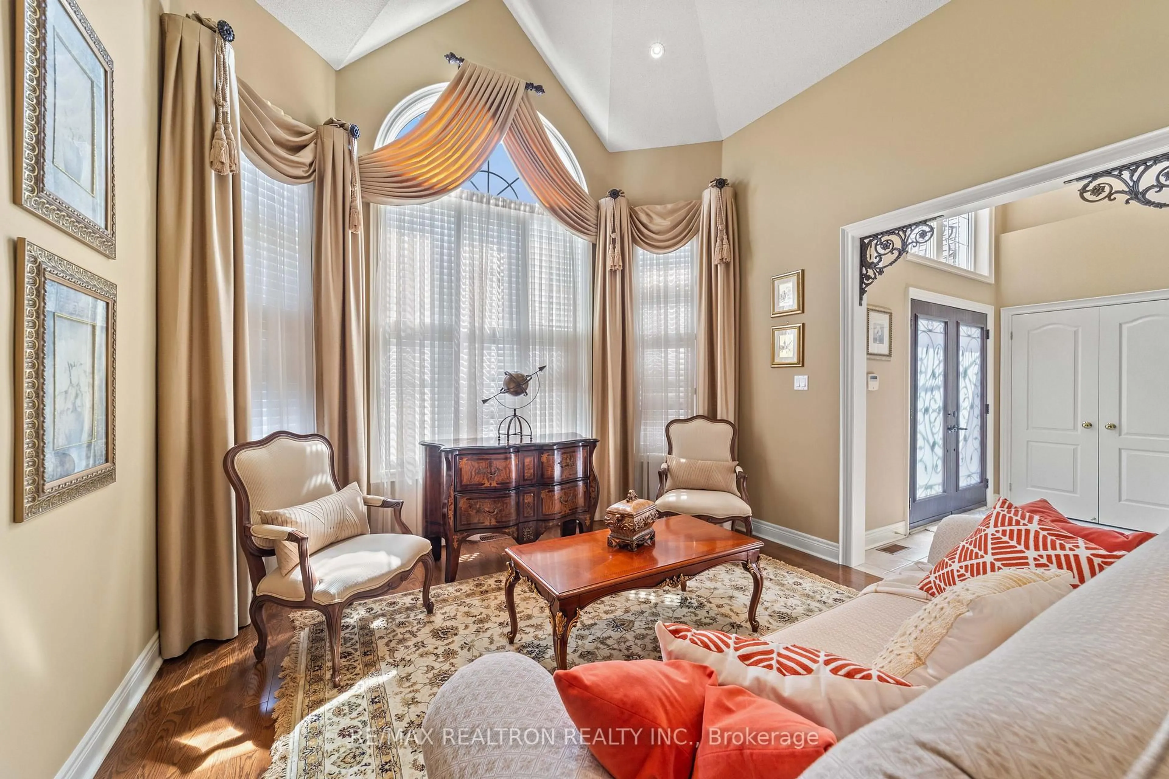 Unknown for 86 Novaview Cres, Vaughan Ontario L4L 9L7