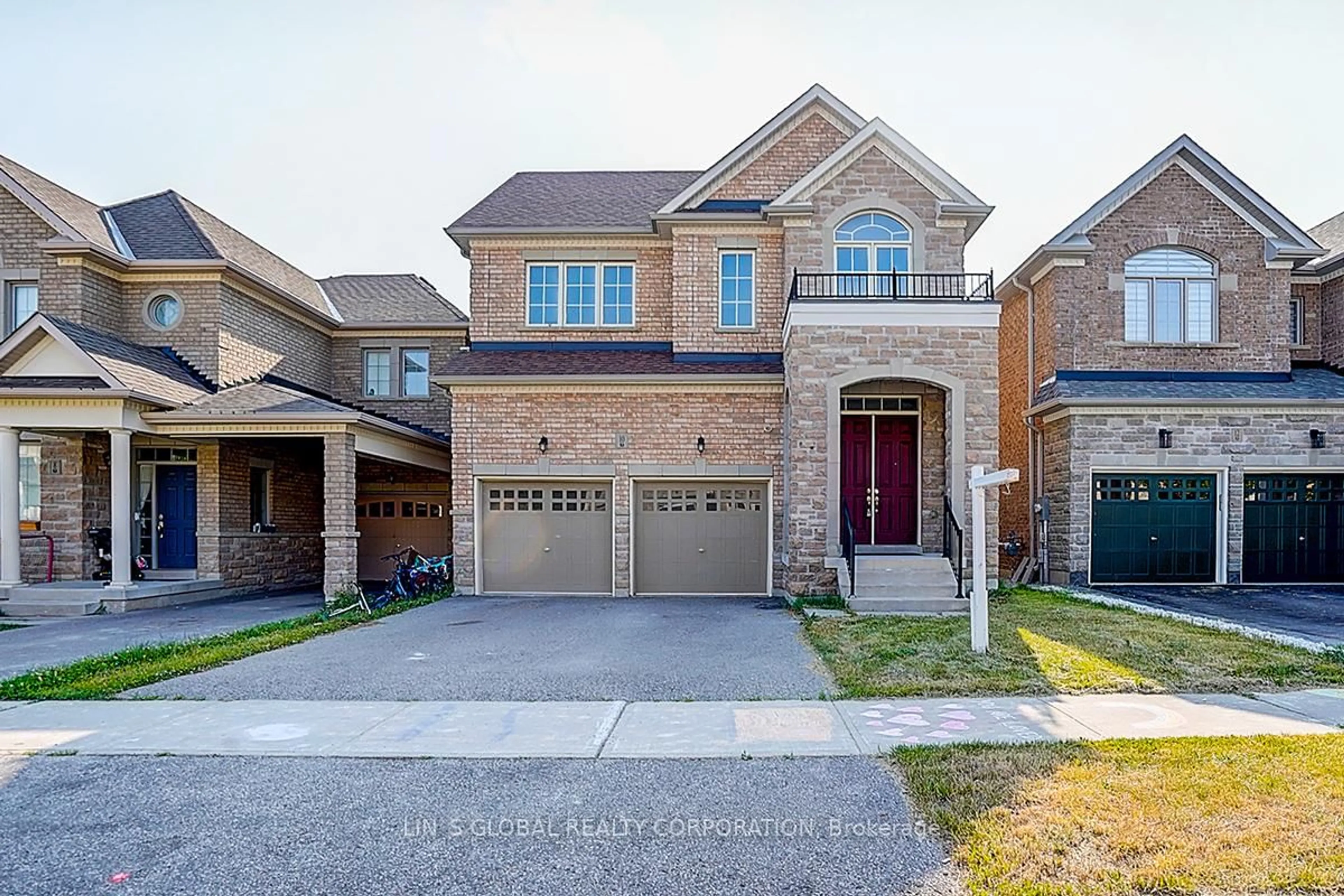 Home with brick exterior material, street for 10 Walter Tunny Cres, East Gwillimbury Ontario L9N 0L6
