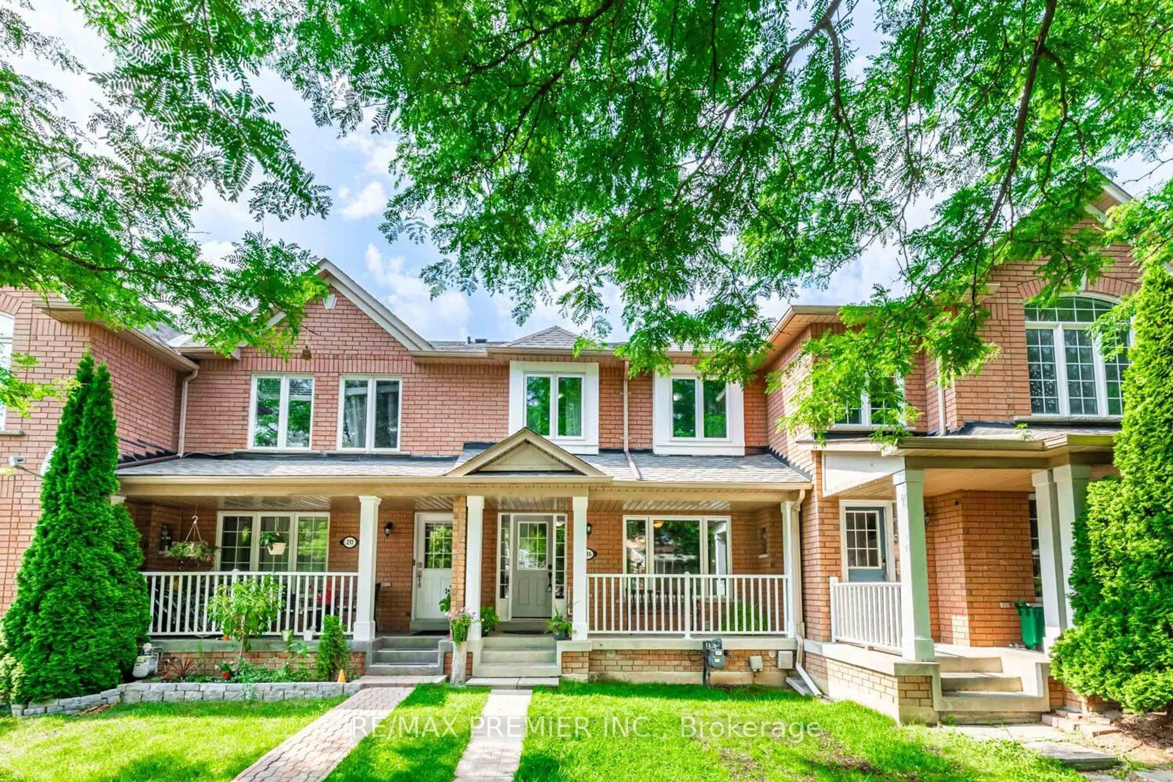 Home with brick exterior material, street for 215 Equator Cres, Vaughan Ontario L6A 2Y1