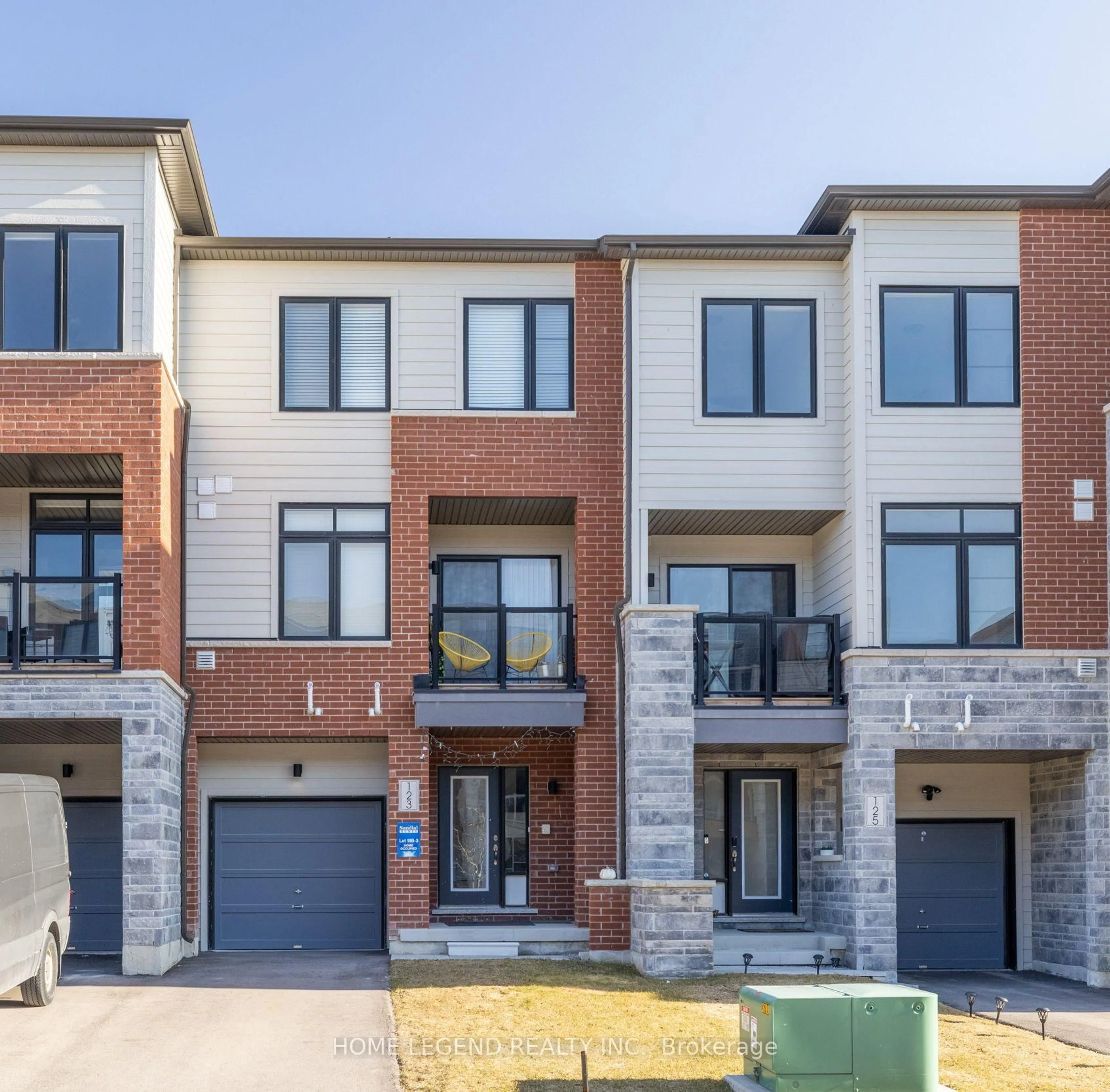 Home with brick exterior material, street for 123 Bravo Lane, Newmarket Ontario L3X 0L2
