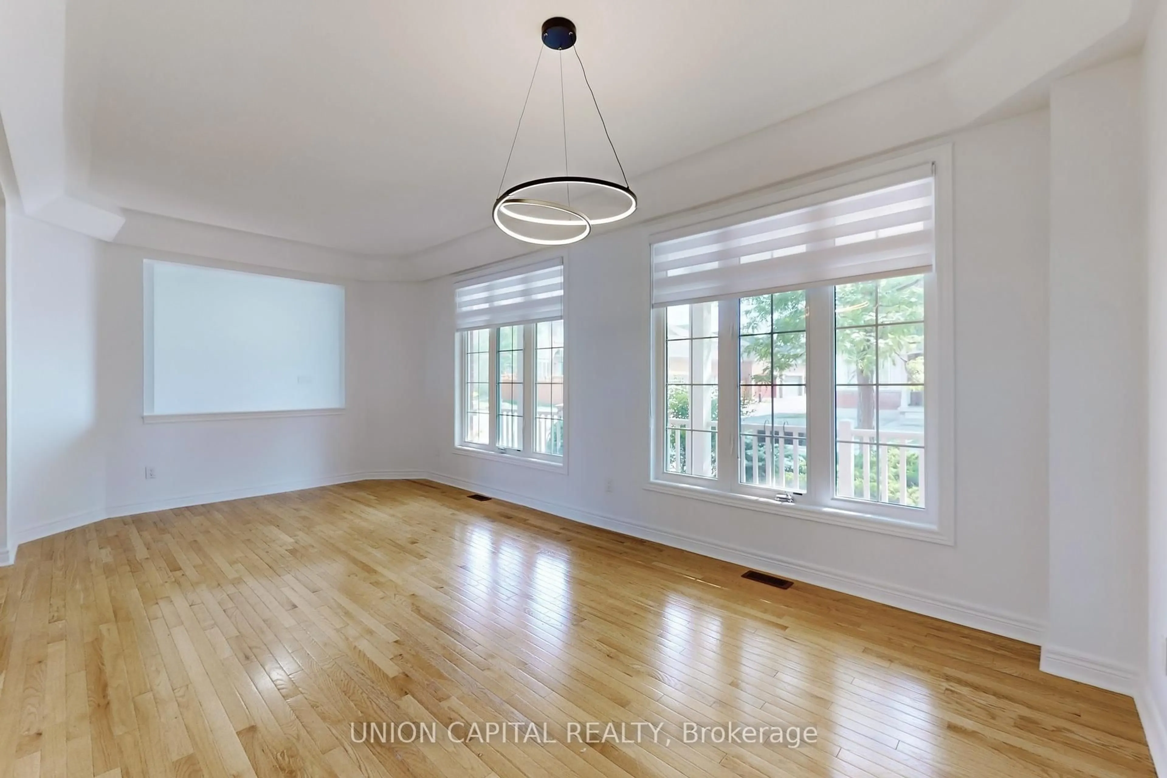 A pic of a room for 28 Rock Garden St, Markham Ontario L6B 0P3