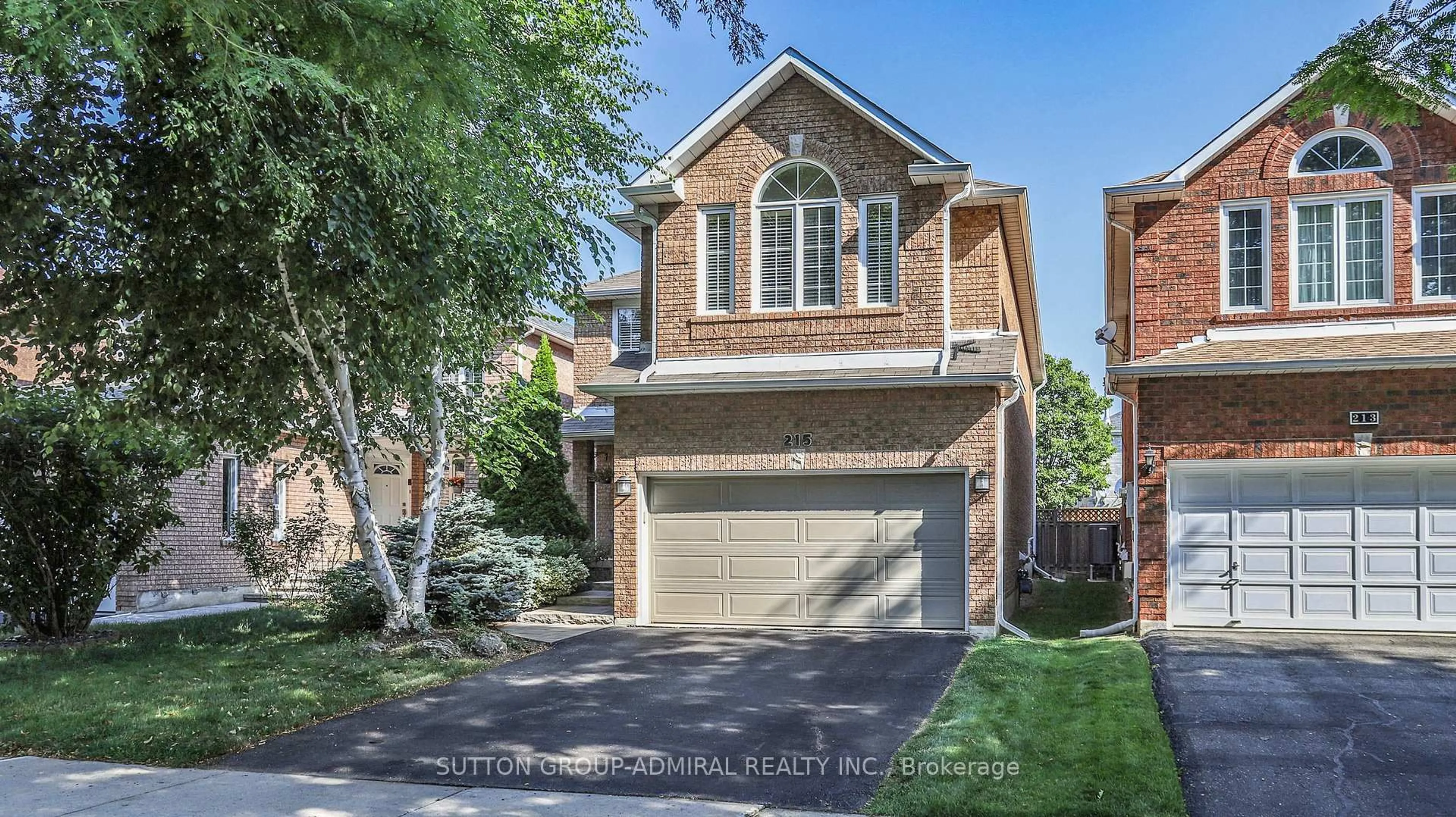 Home with brick exterior material, street for 215 Brickstone Circ, Vaughan Ontario L4J 6M8