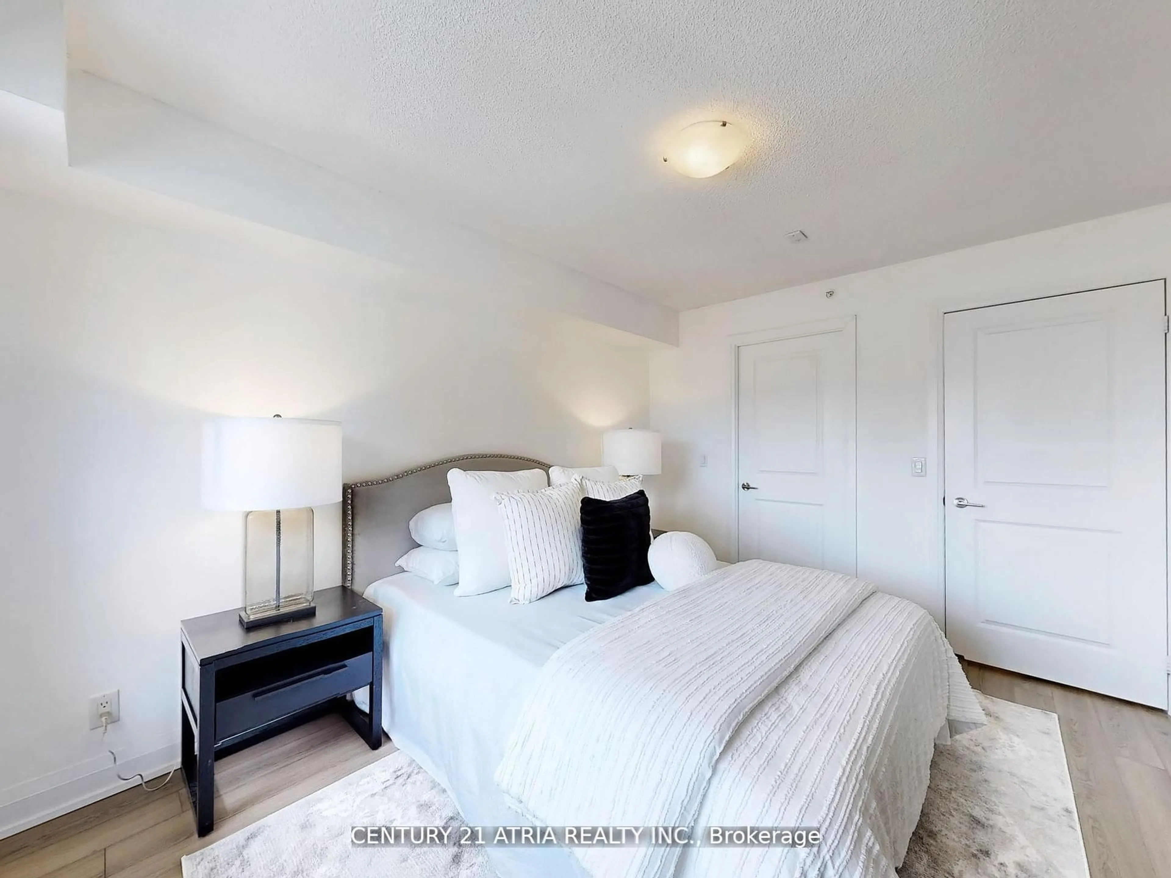 Bedroom with bed, unknown for 372 Highway 7 #205, Richmond Hill Ontario L4B 0C6