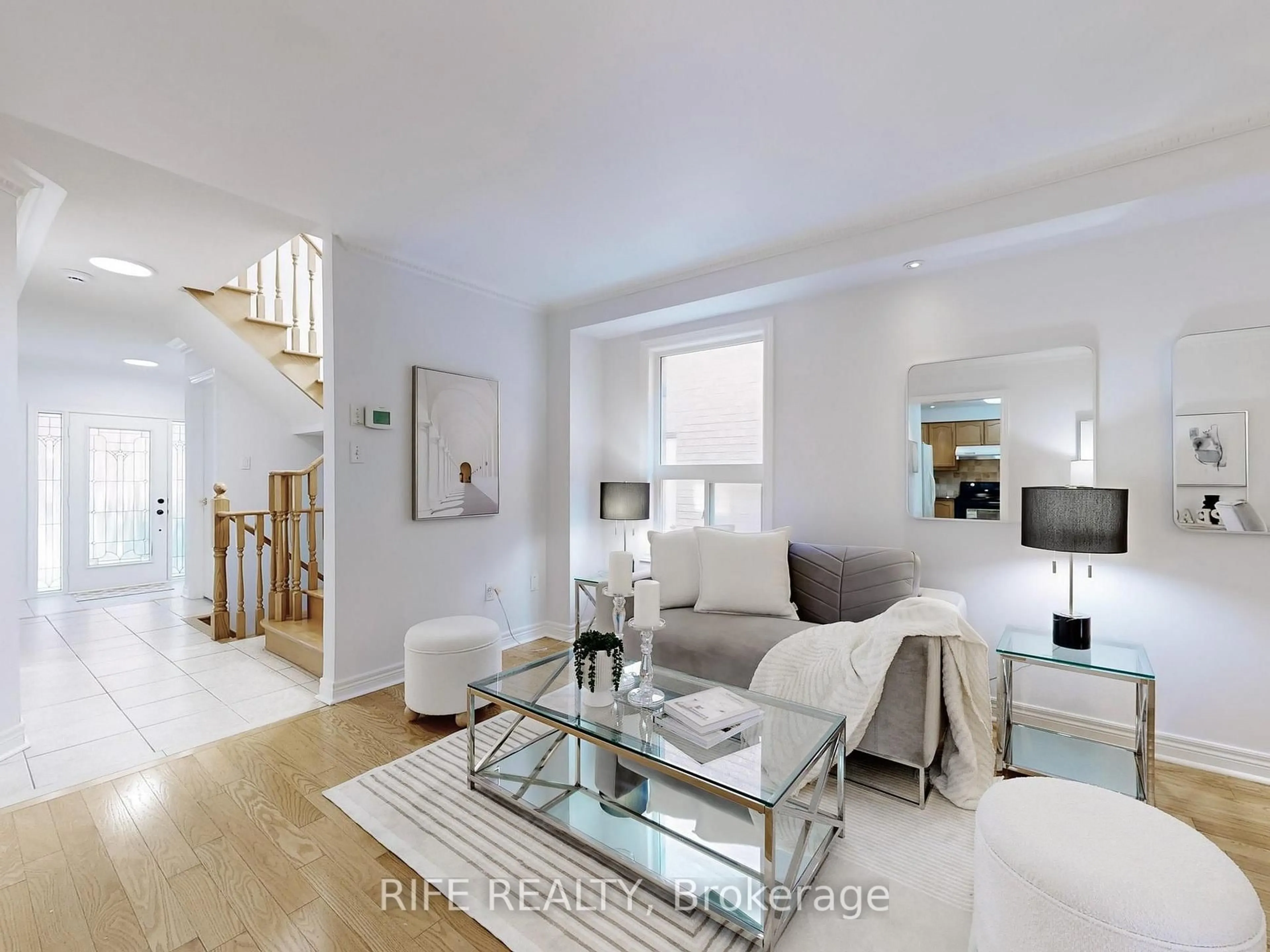 Living room with furniture, unknown for 111 Cynthia Jean St, Markham Ontario L6C 2W3