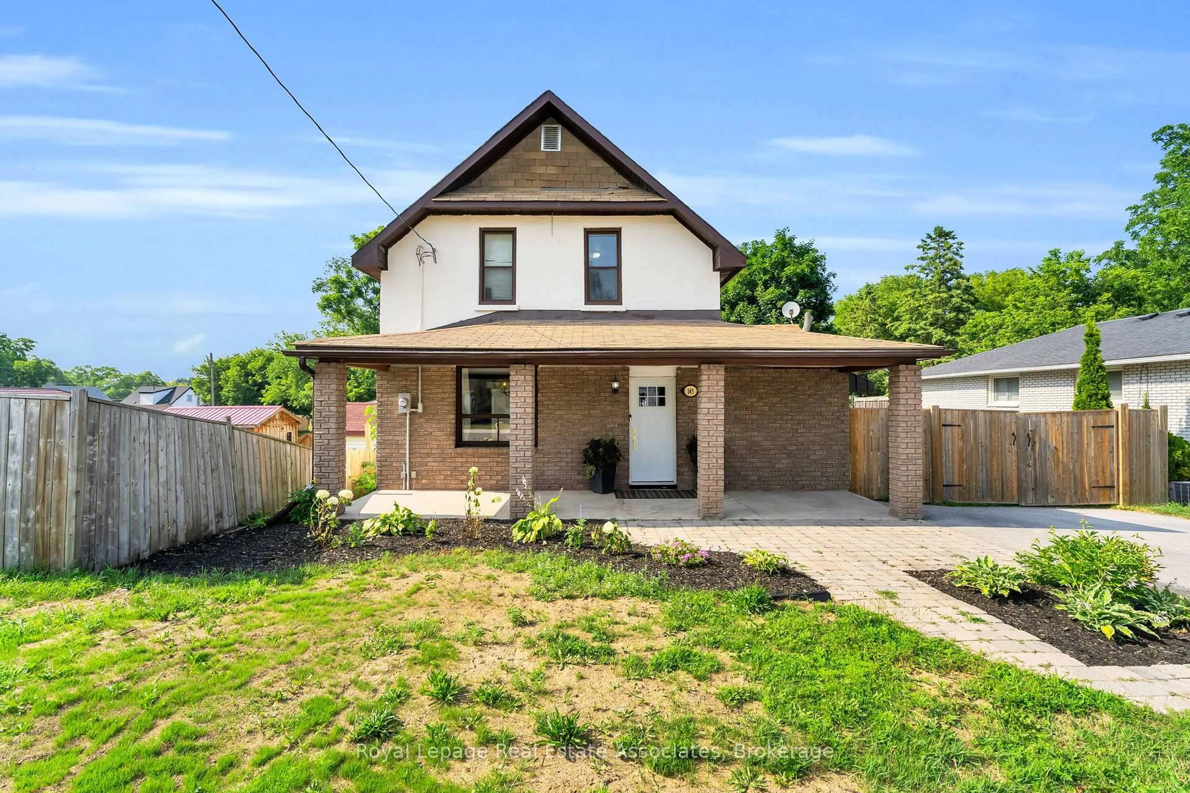 Unknown for 145 Margaret St, Essa Ontario L0M 1B0