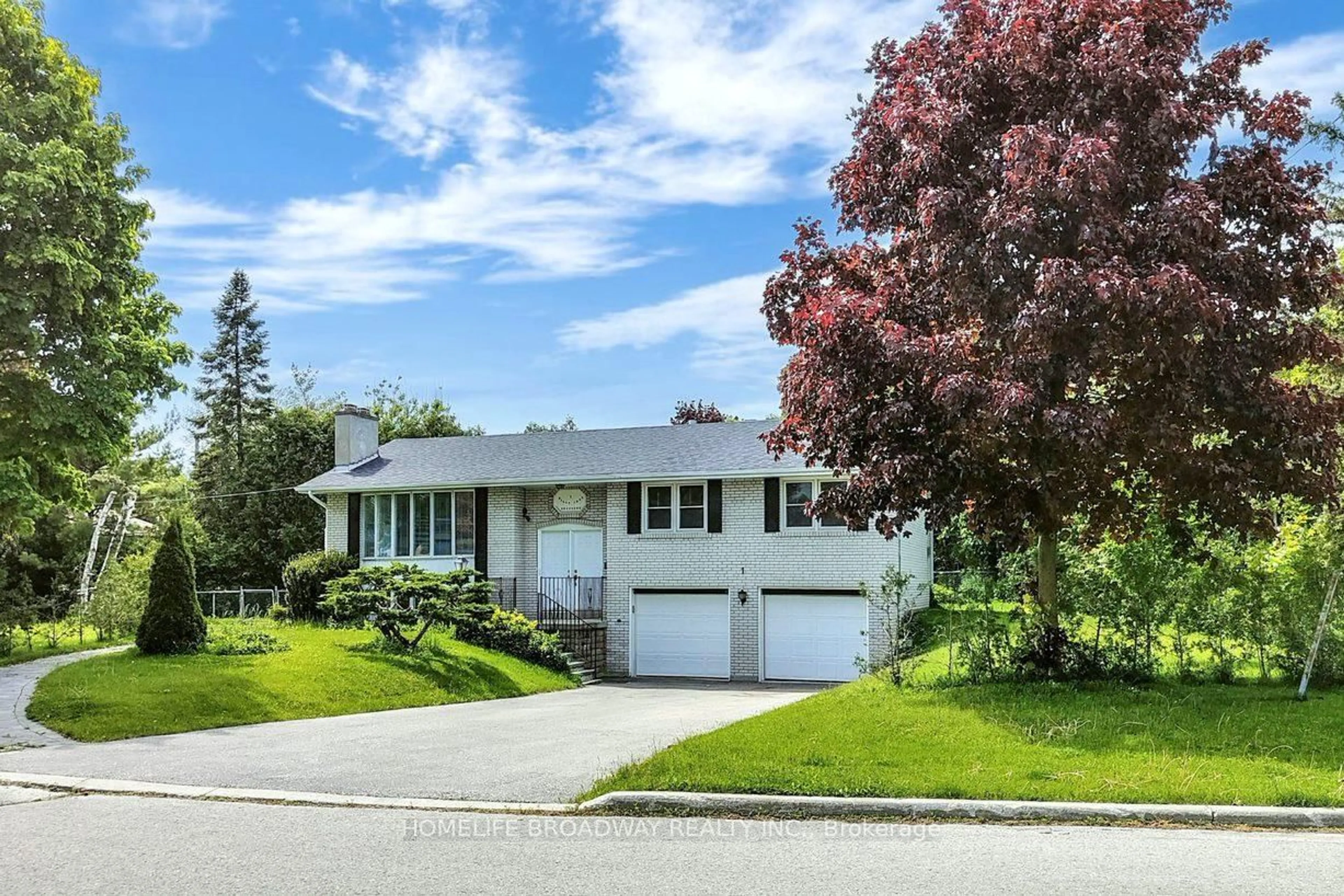 Home with vinyl exterior material, street for 1 Billy Joel Cres, Markham Ontario L3P 3C4