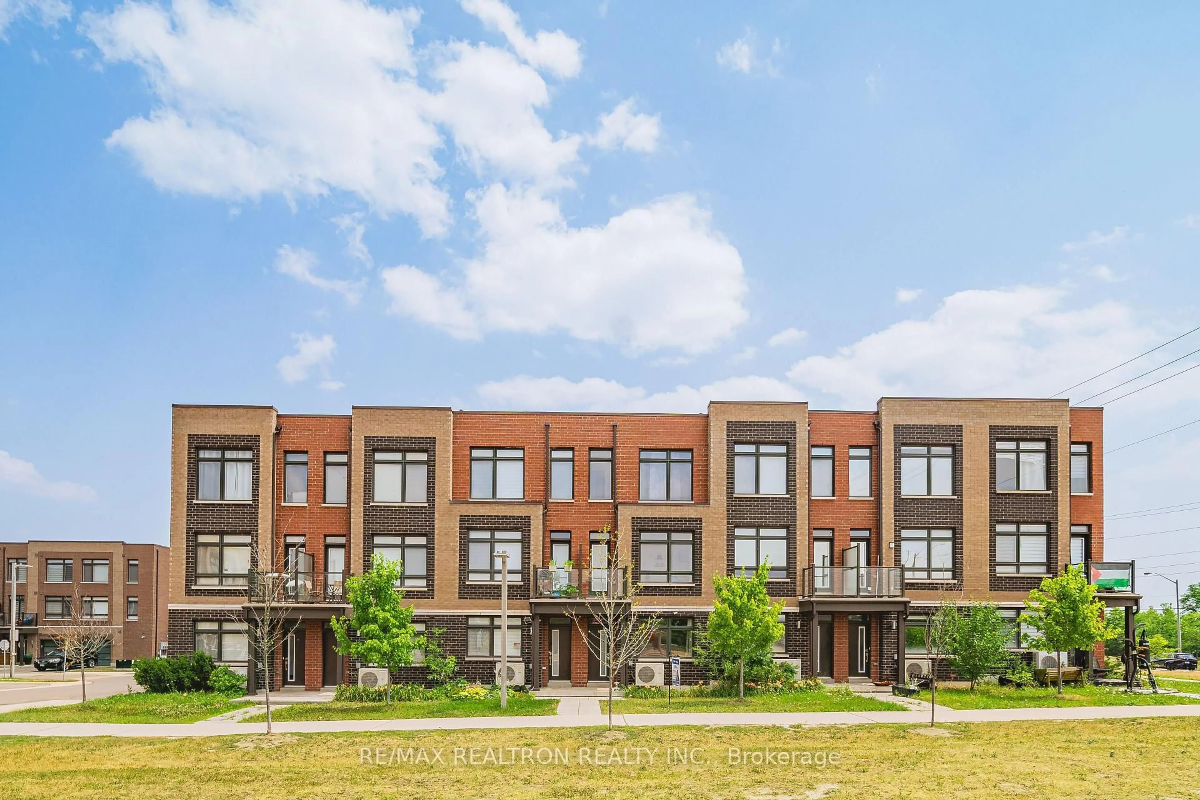 Home with brick exterior material, building for 14 Garneau St, Vaughan Ontario L4L 0M1
