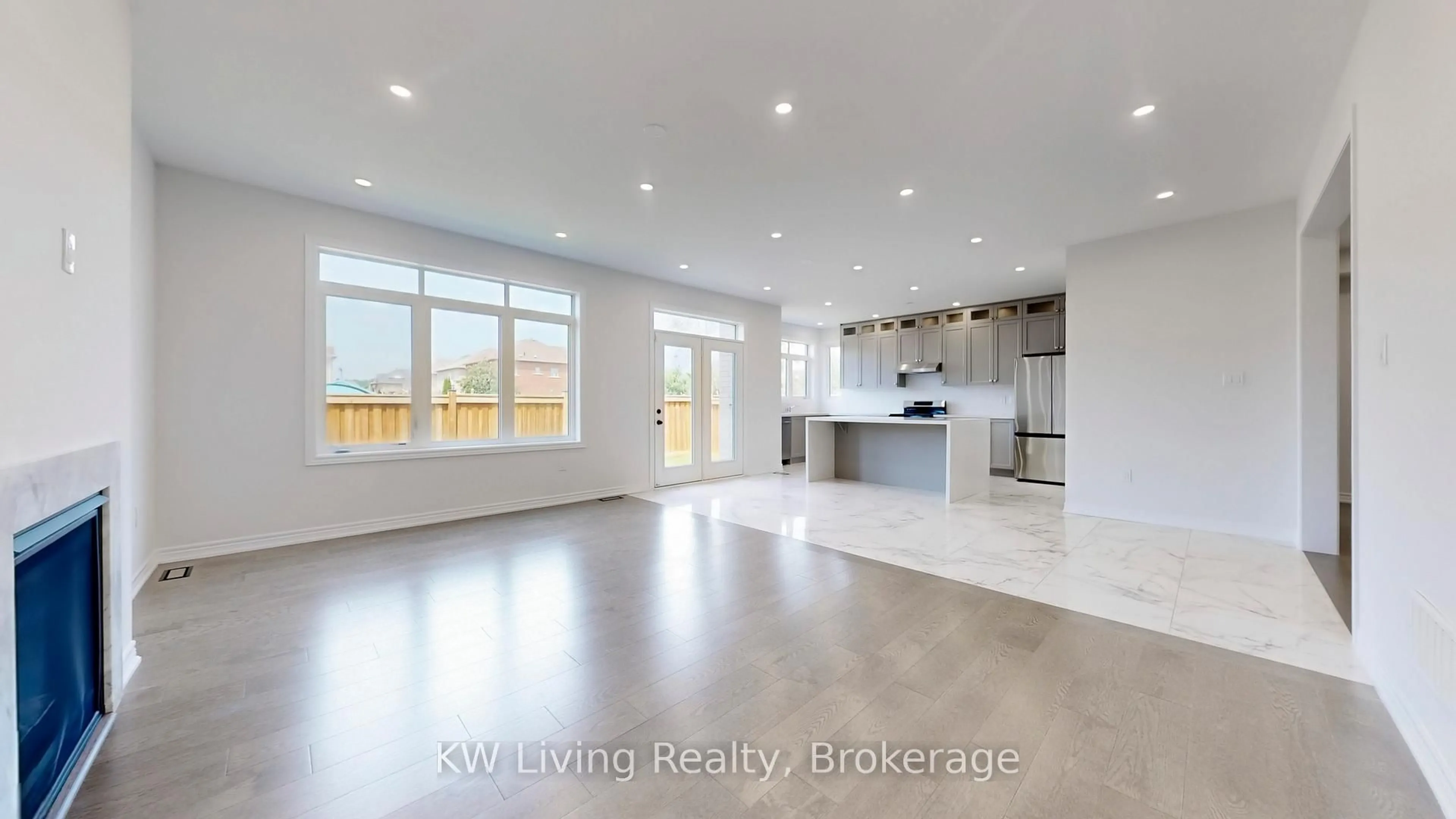 Open concept kitchen, unknown for 136 Wesmina Ave, Whitchurch-Stouffville Ontario L4A 4W5