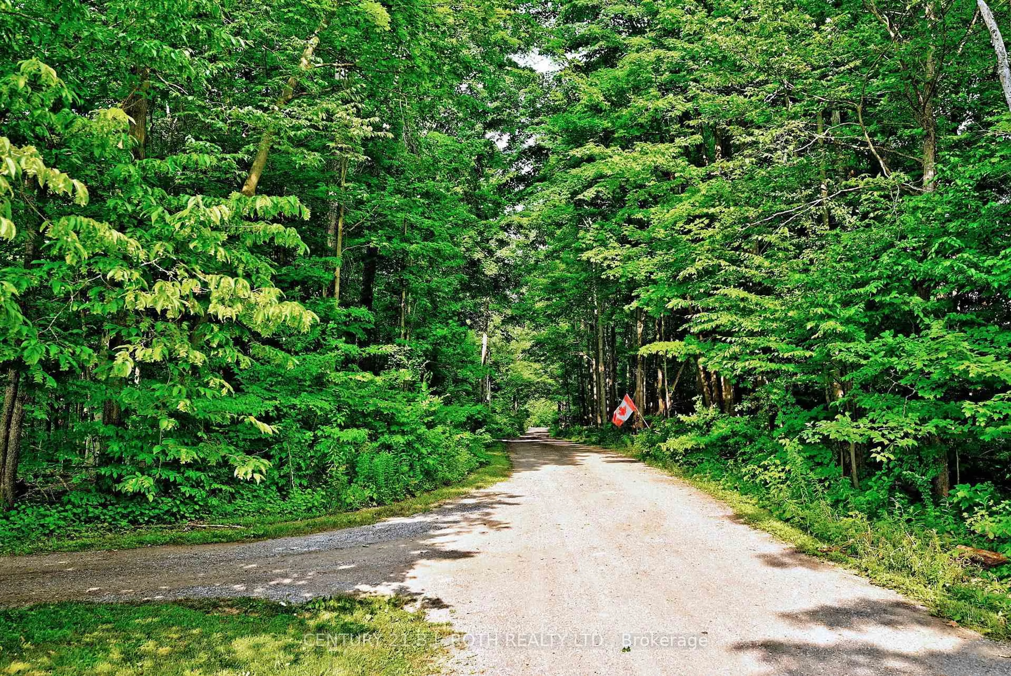 Unknown for 17956 Warden Ave, East Gwillimbury Ontario L0G 1V0