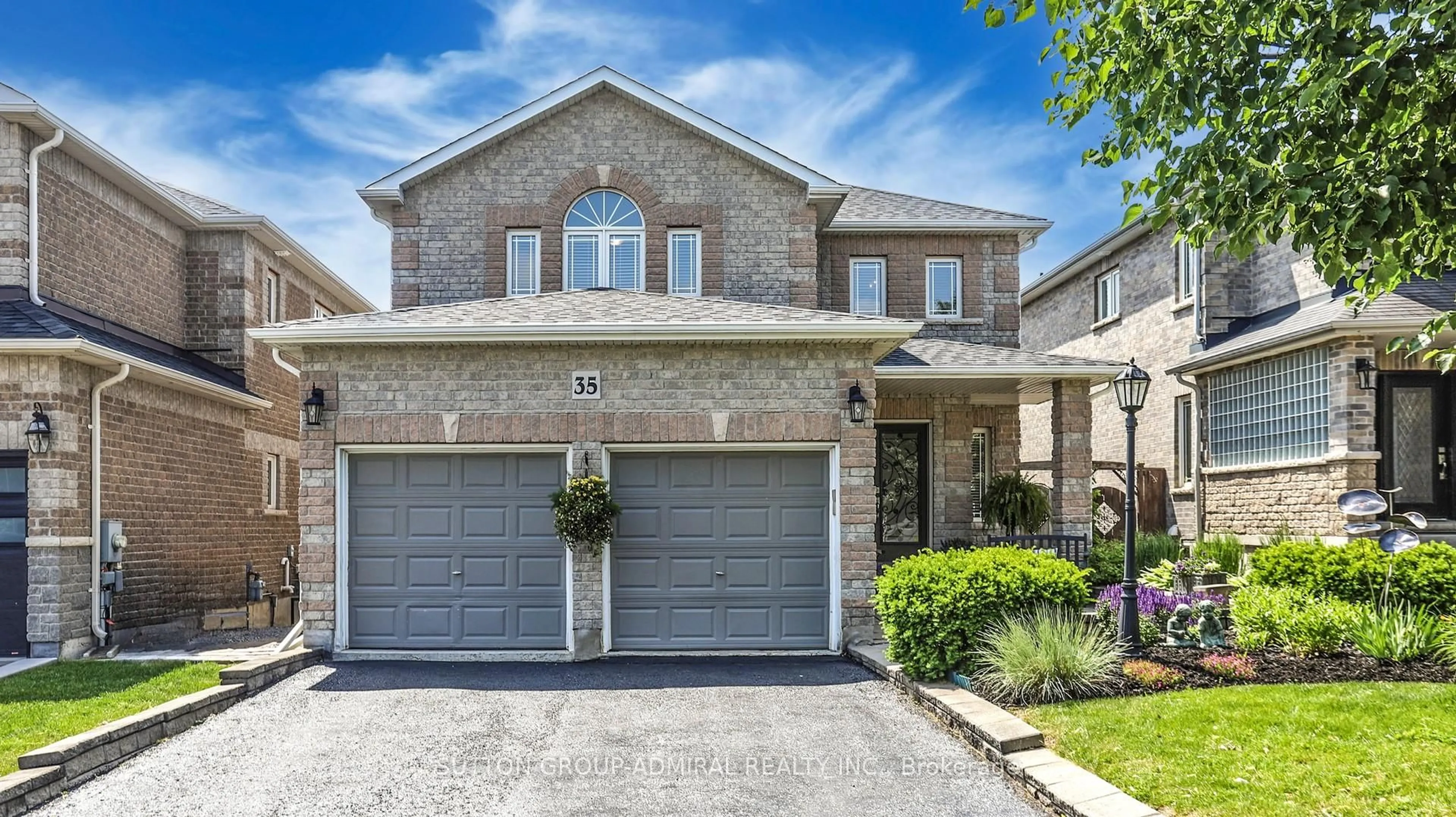 Home with brick exterior material, street for 35 Wyman Cres, Bradford West Gwillimbury Ontario L3Z 3J5
