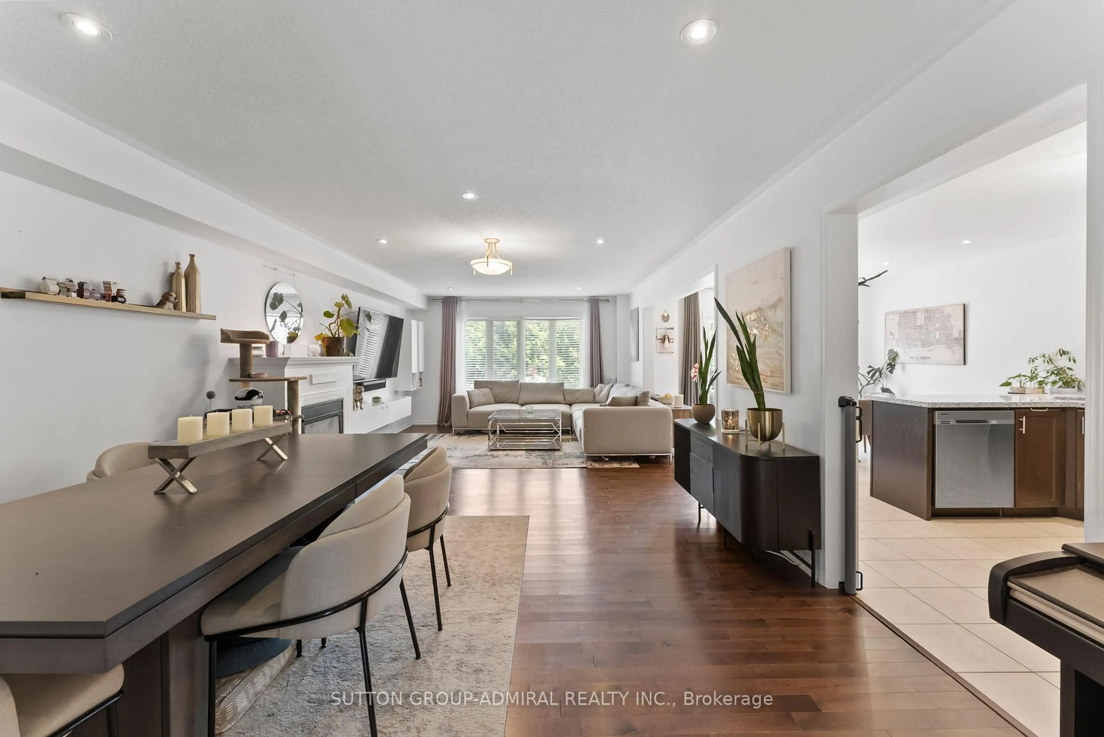 Unknown for 17 Armstrong Cres, Bradford West Gwillimbury Ontario L3Z 0L1