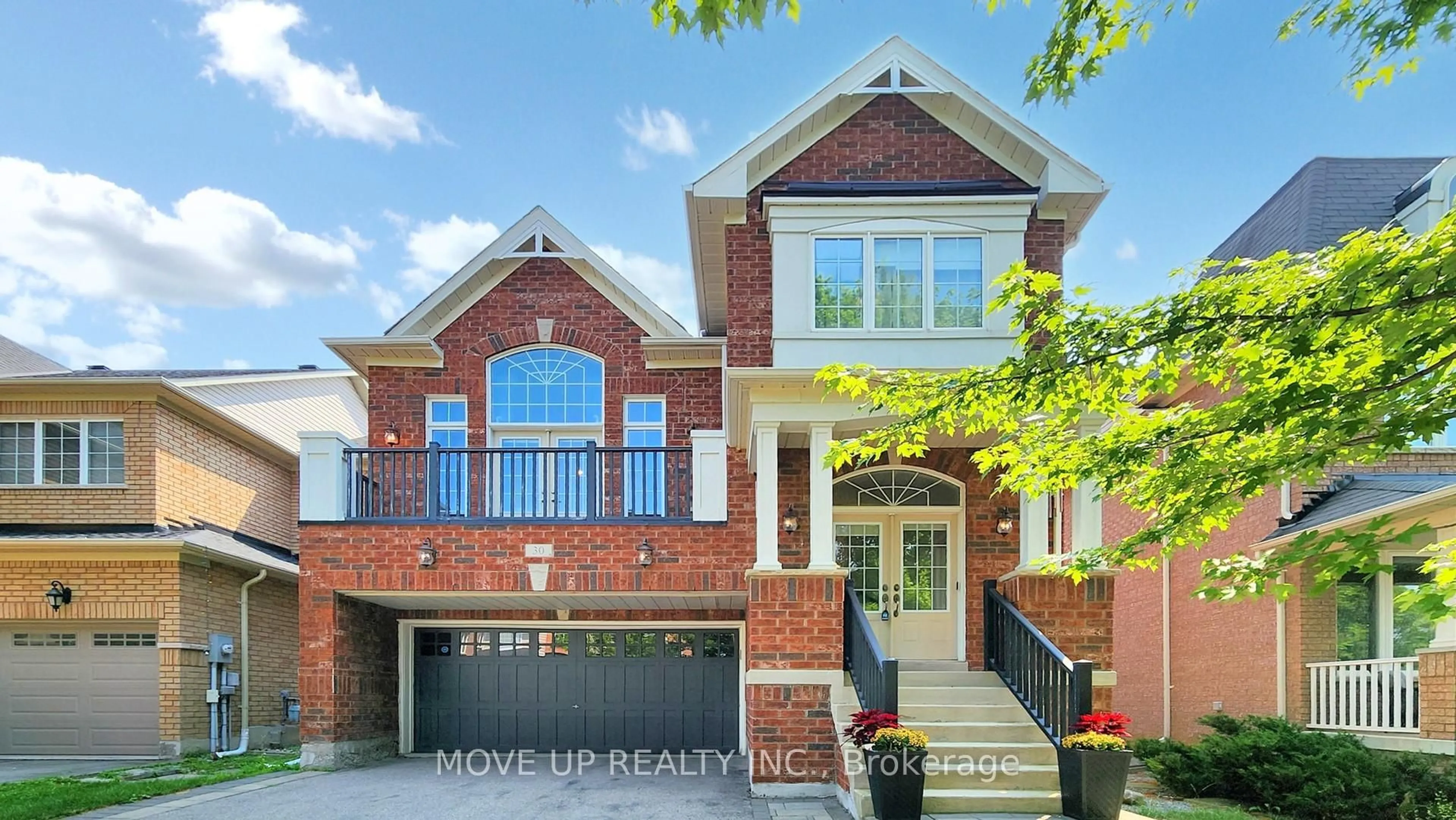 Home with brick exterior material, street for 30 Hoppington Ave, Whitchurch-Stouffville Ontario L4A 0K7
