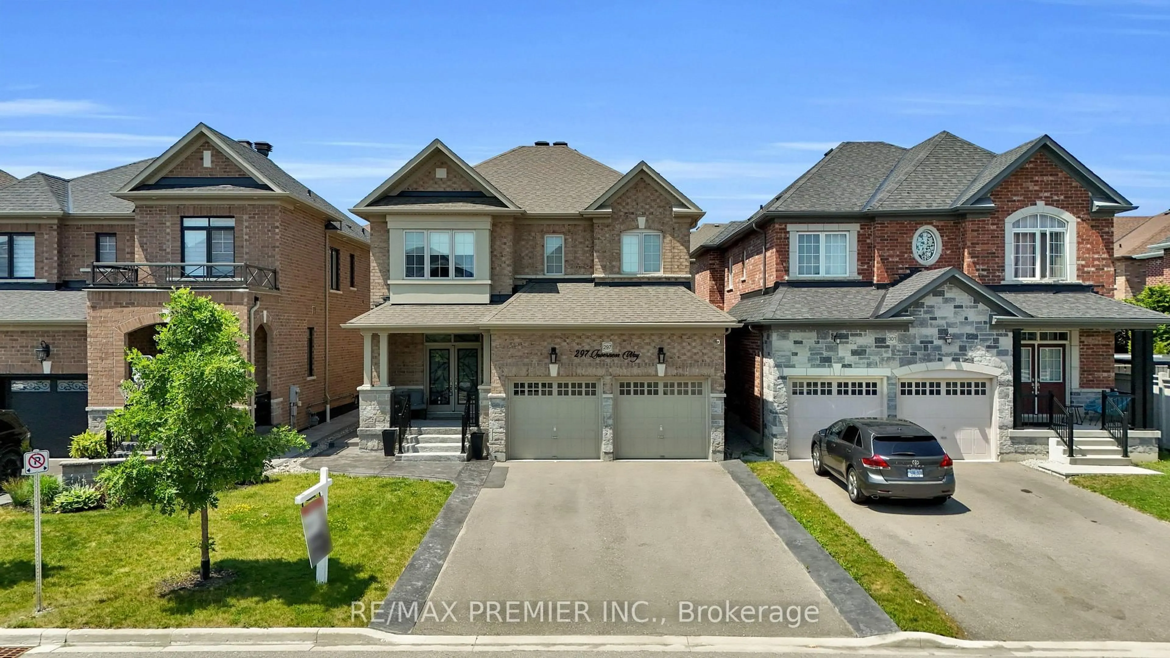 Home with brick exterior material, street for 297 Inverness Way, Bradford West Gwillimbury Ontario L3Z 2A8