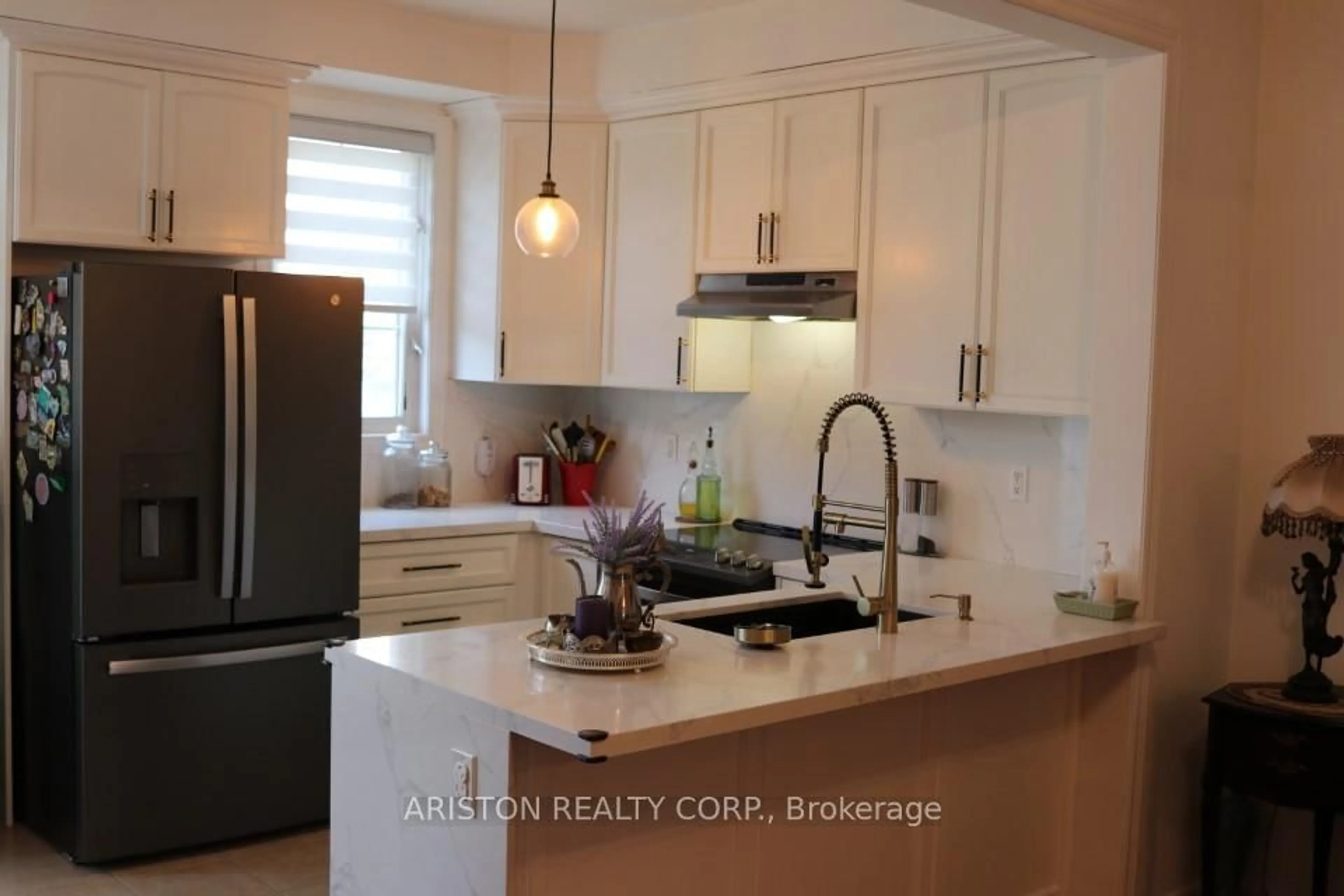 Open concept kitchen, unknown for 40 Alexie Way, Vaughan Ontario L4H 3B8