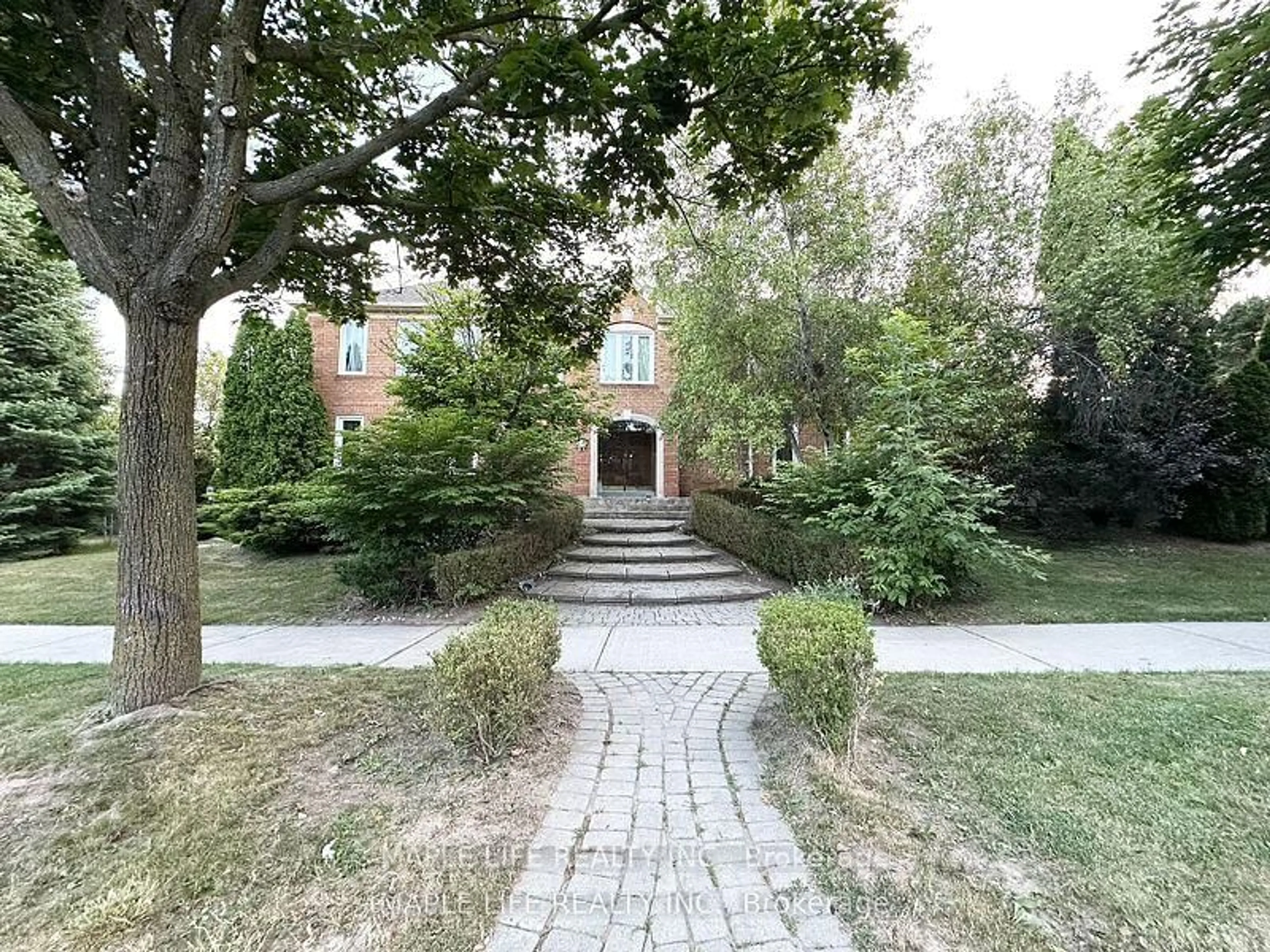 Unknown for 47 Ava Cres, Richmond Hill Ontario L4B 2X3