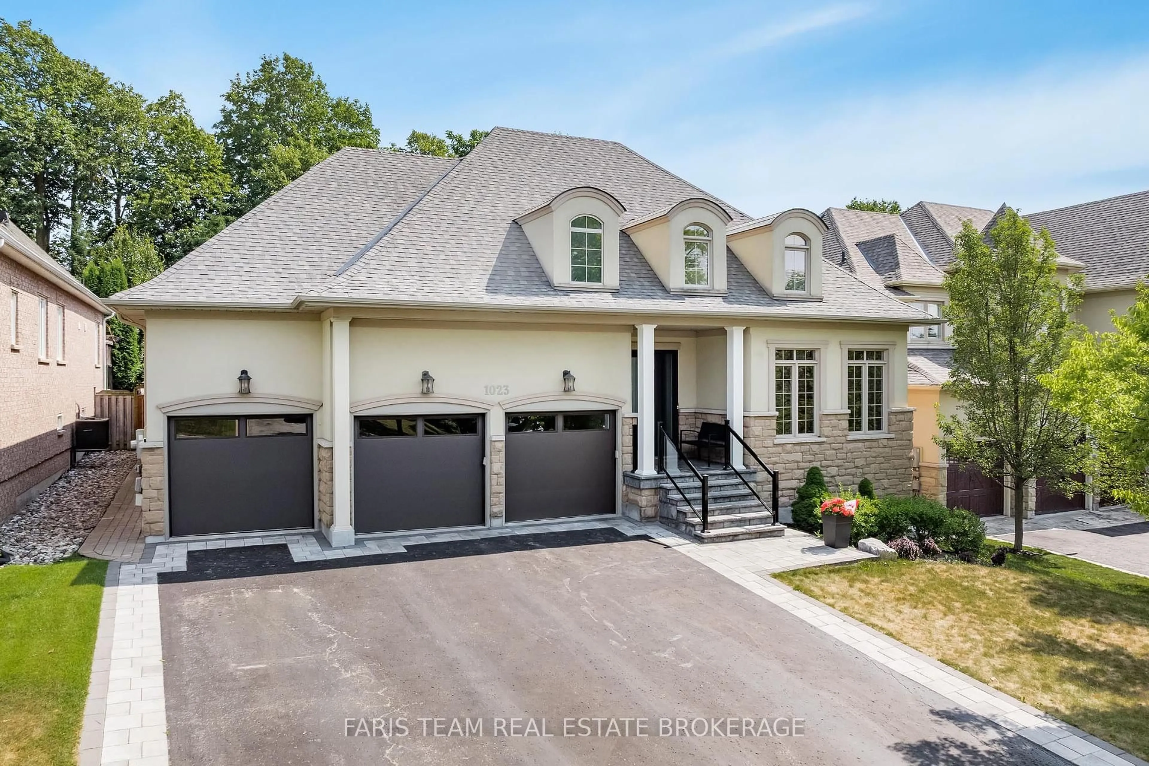 Home with brick exterior material, street for 1023 Nellie Little Cres, Newmarket Ontario L3X 1N8