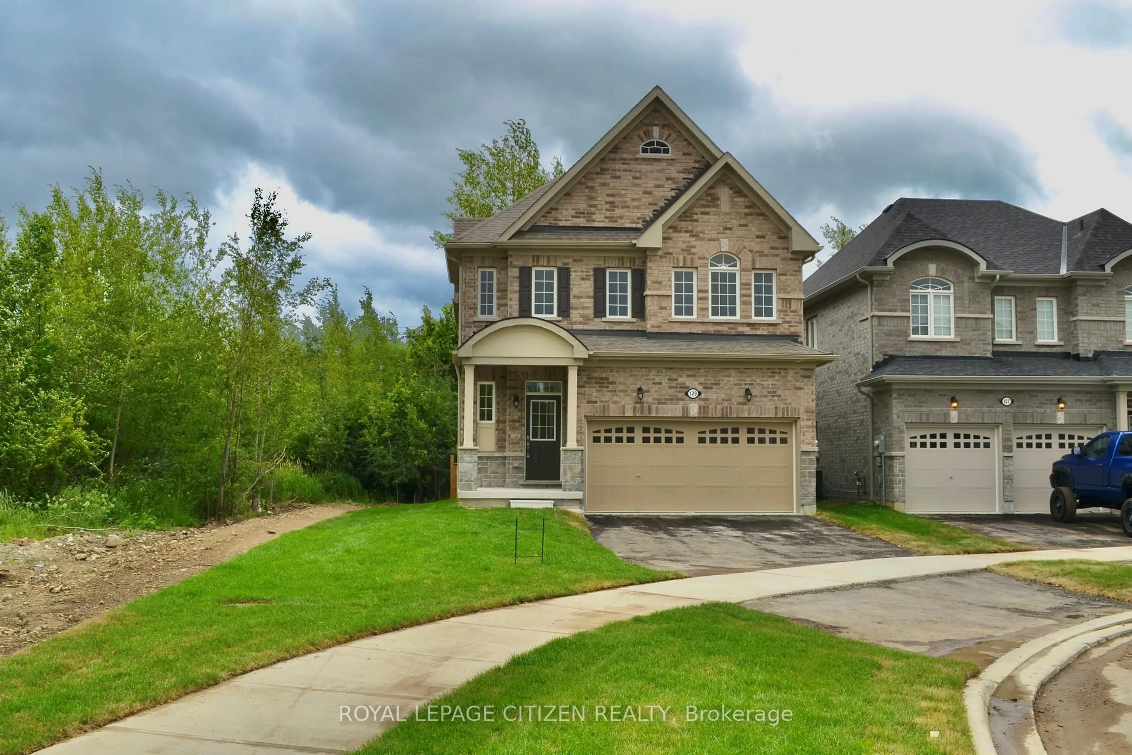 Unknown for 129 Cliff Thompson Pt, Georgina Ontario L0E 1R0