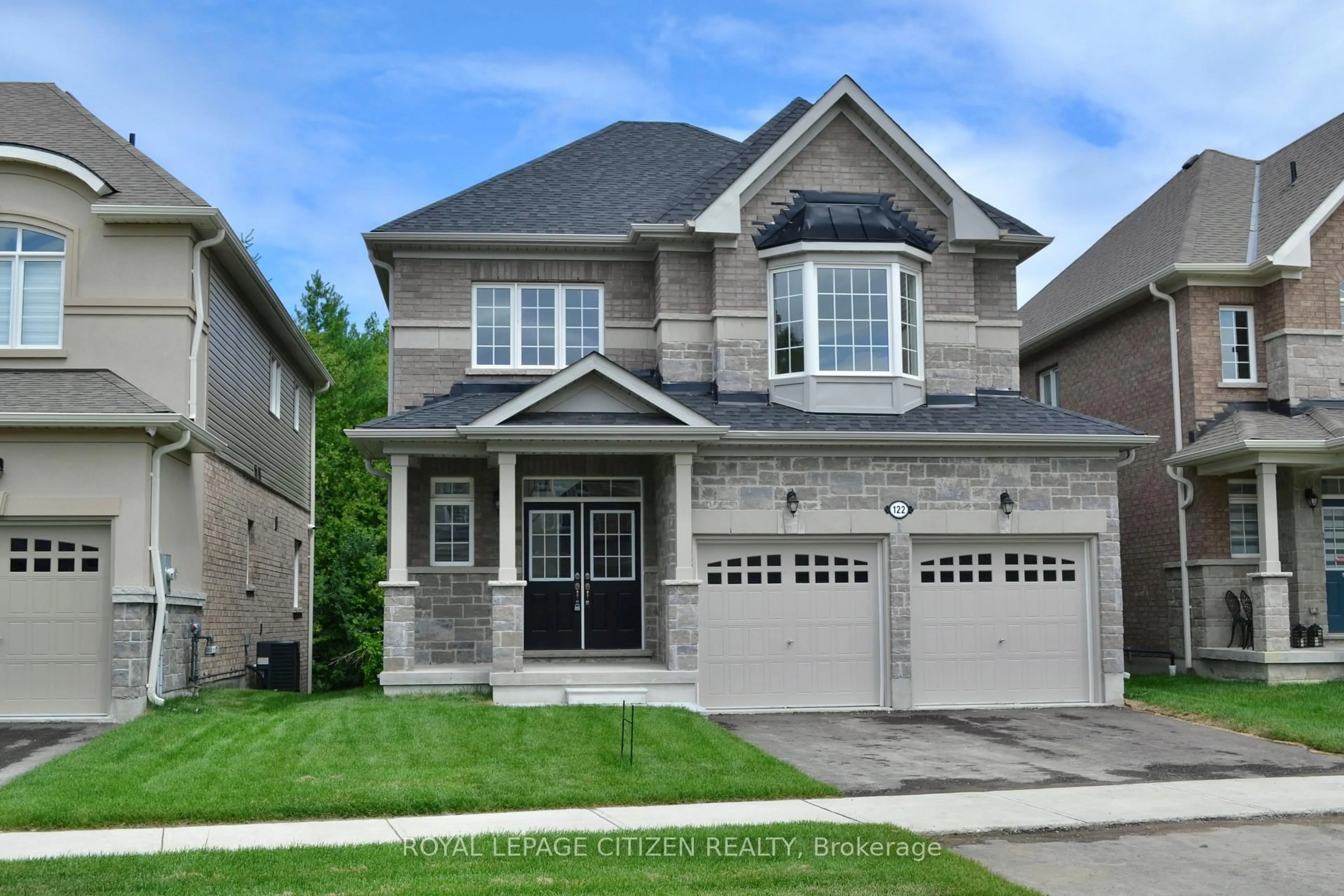 Home with brick exterior material, street for 122 Hawkins St, Georgina Ontario L0E 1R0