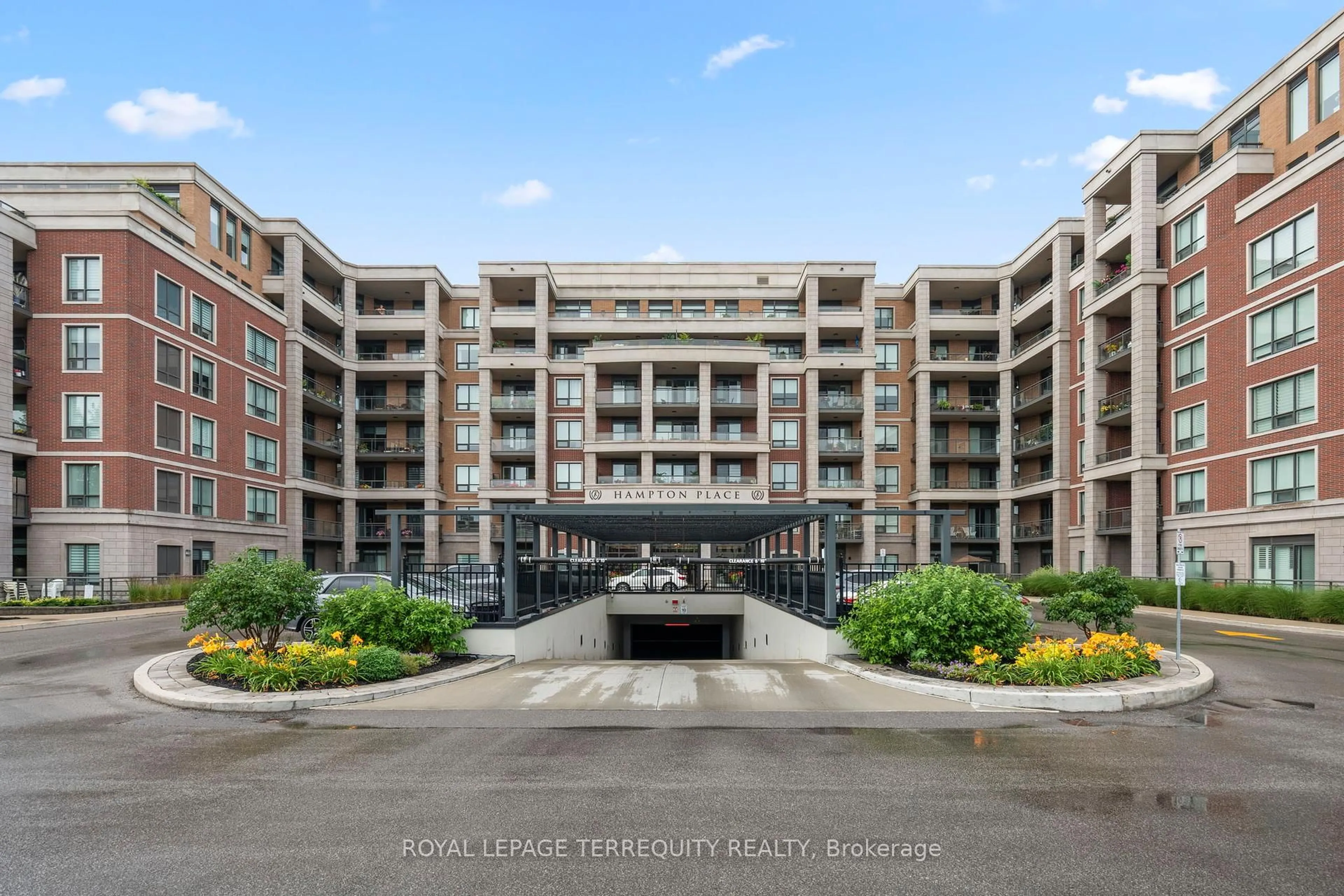 Unknown for 25 Baker Hill Blvd #207, Whitchurch-Stouffville Ontario L4A 4R5