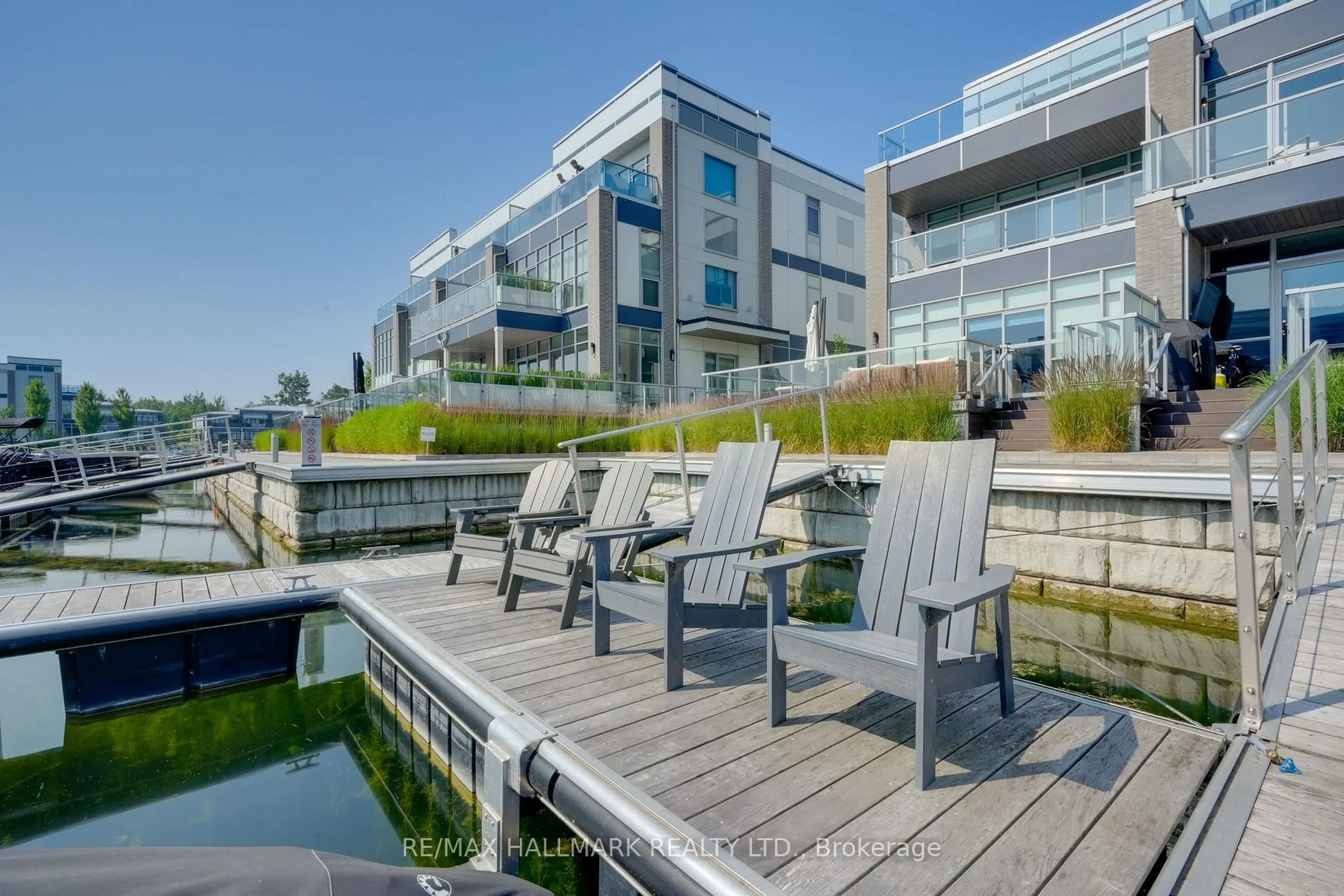Patio, water/lake/river/ocean view for 3658 Ferretti Crt, Innisfil Ontario L9S 0N6