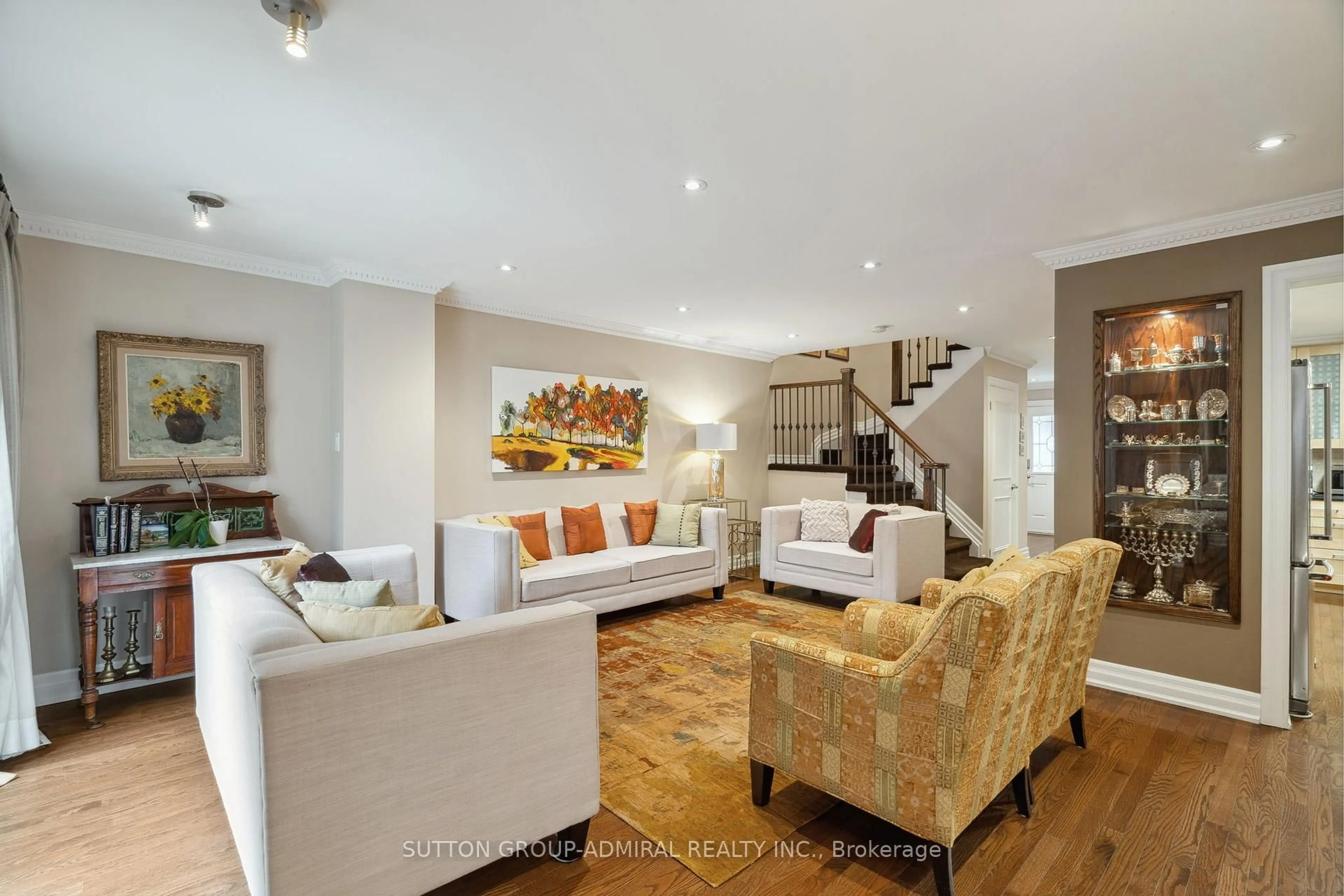 Living room with furniture, unknown for 24 Patrice Cres, Vaughan Ontario L4J 4Y8