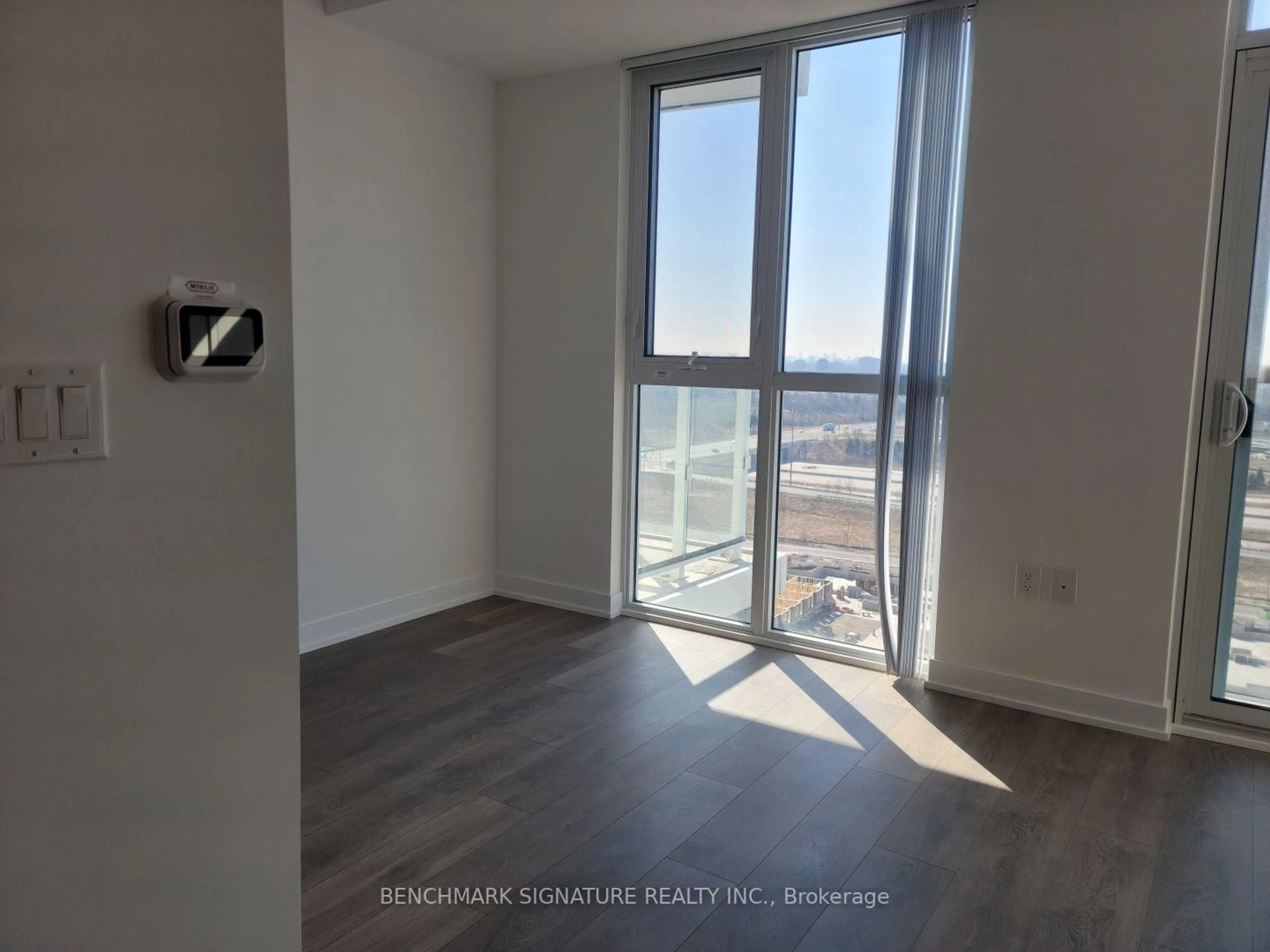 A pic of a room for 38 Honeycrisp Cres #1803, Vaughan Ontario L4K 0M8