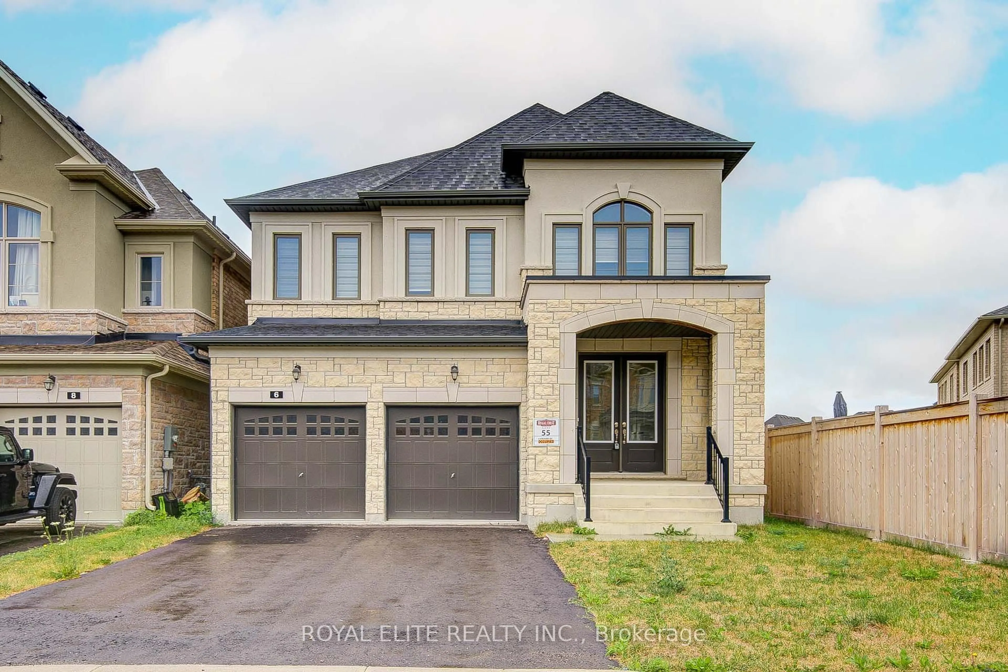 Home with brick exterior material, street for 6 Upbound Crt, East Gwillimbury Ontario L9N 0W1