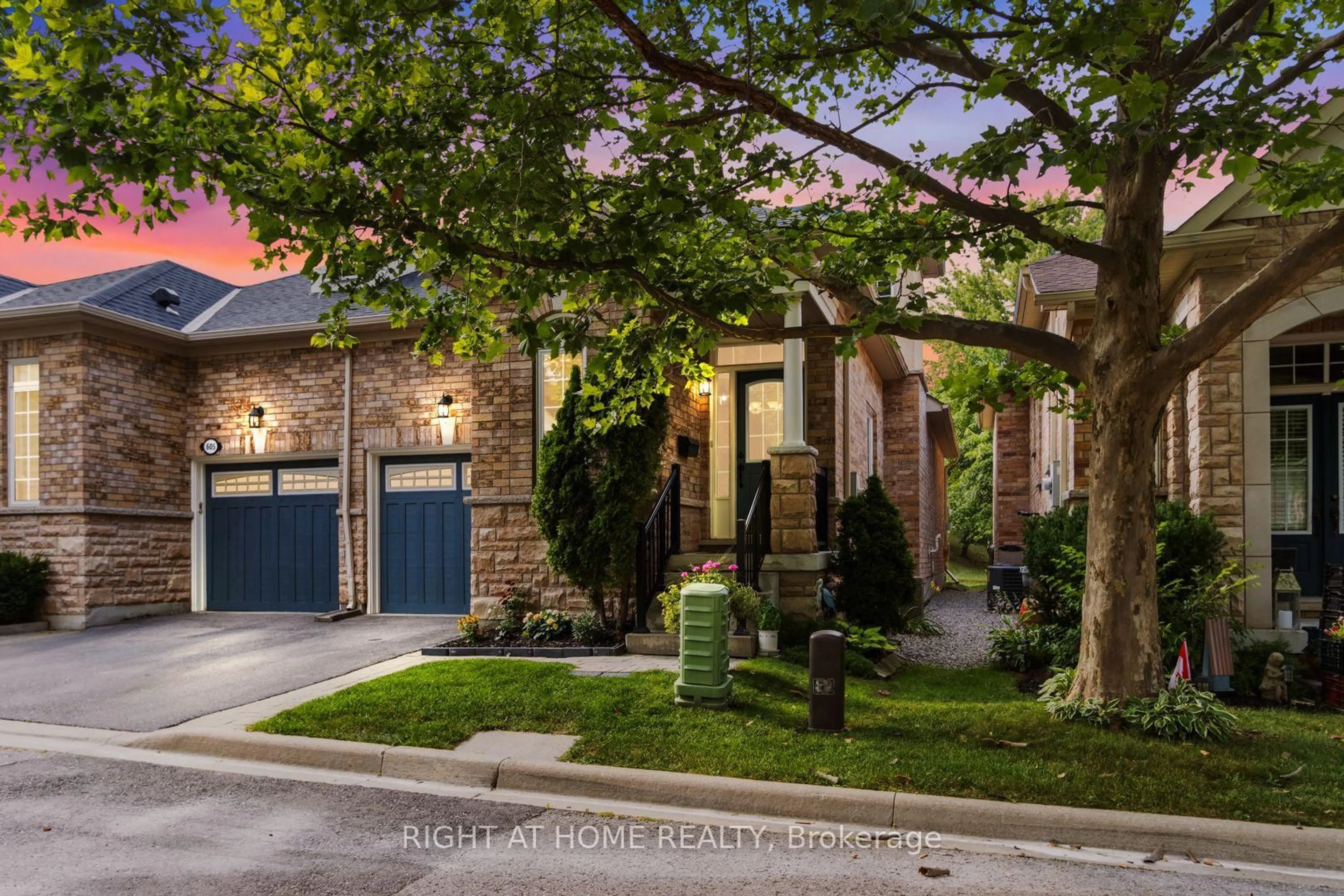 Home with brick exterior material, street for 607 Tapestry Lane, Newmarket Ontario L3X 3C9