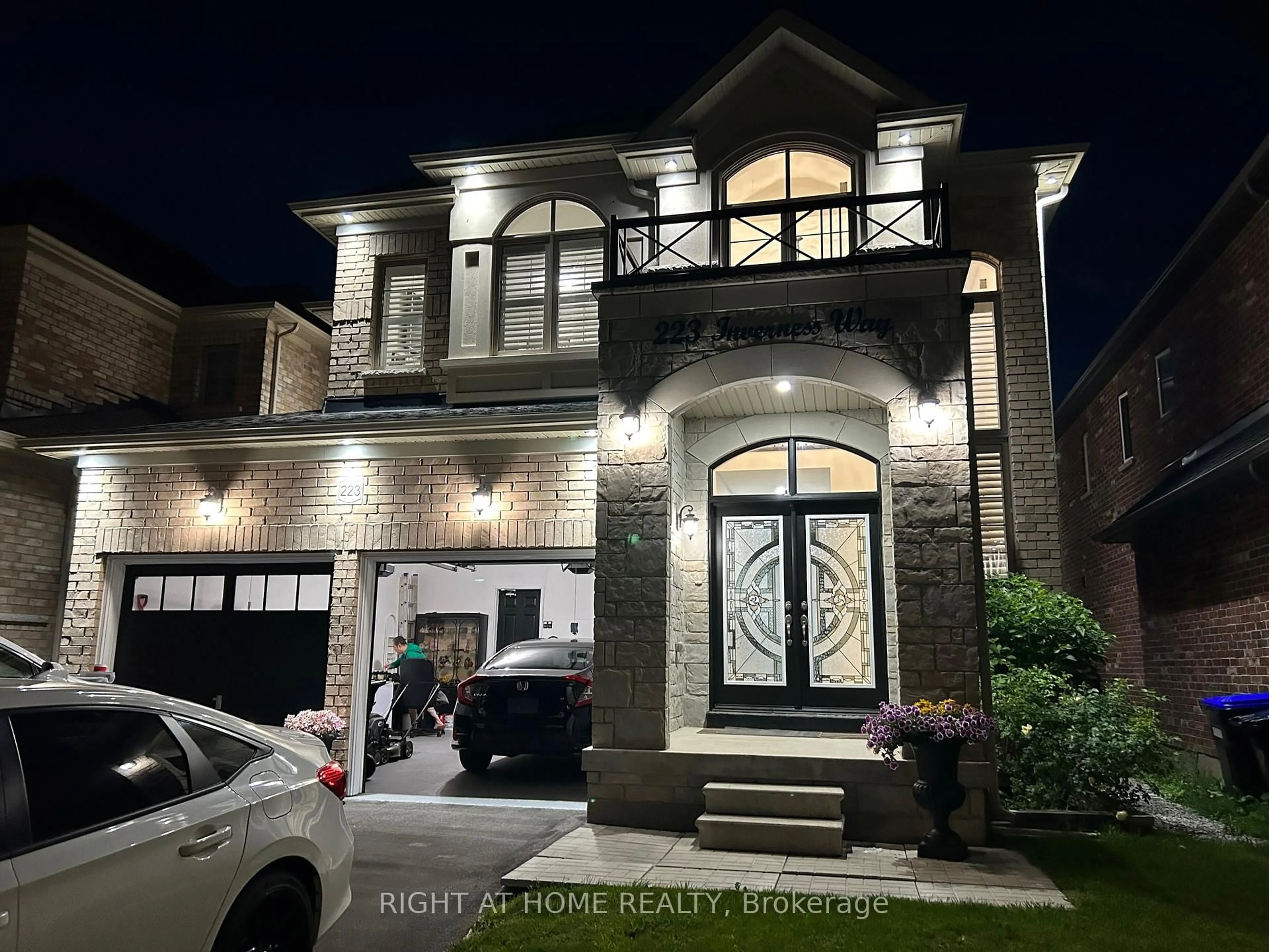 Home with brick exterior material, street for 223 Inverness Way, Bradford West Gwillimbury Ontario L3Z 0W5
