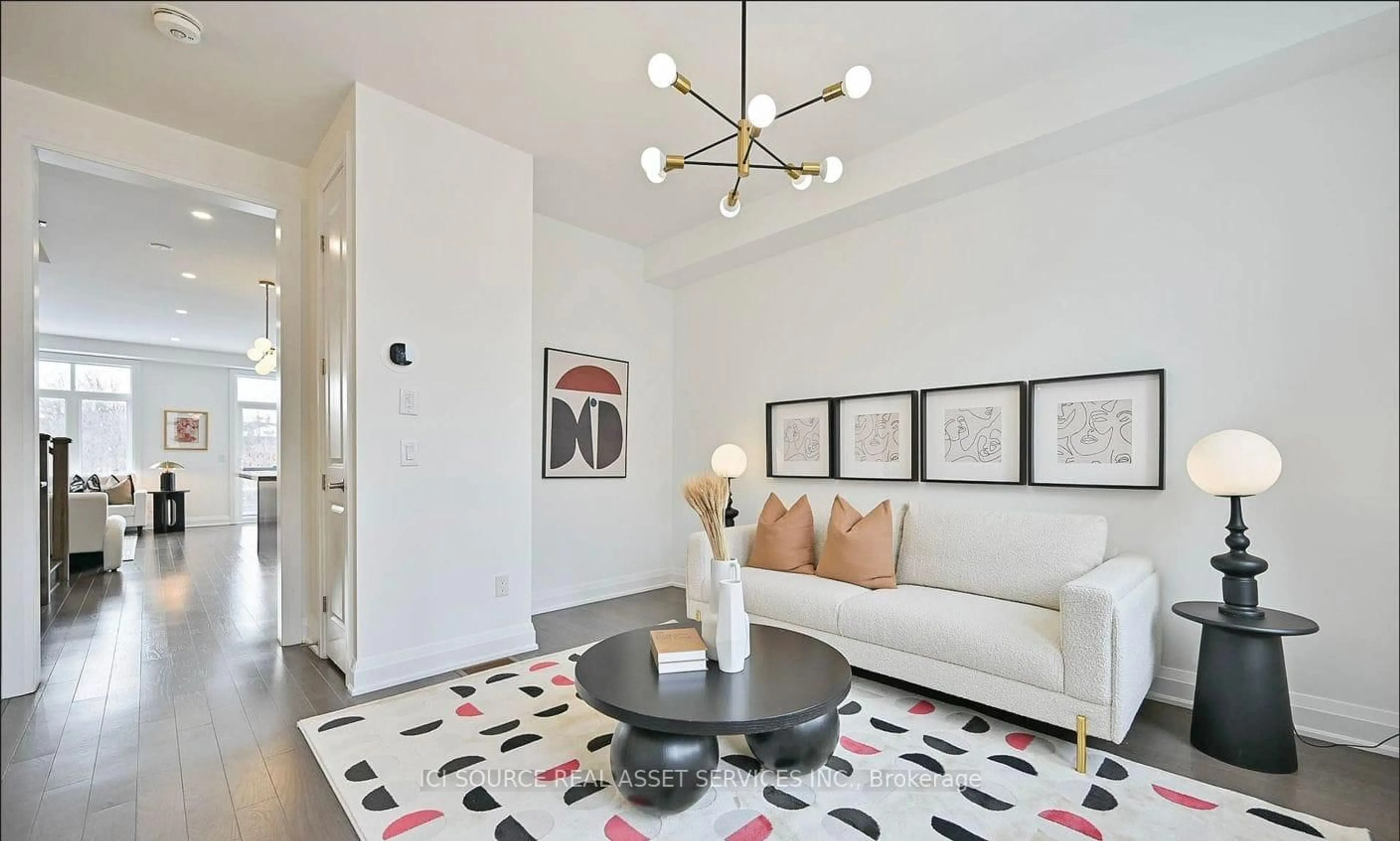 Living room with furniture, unknown for 64 Duncombe Lane, Richmond Hill Ontario L4C 0Z9