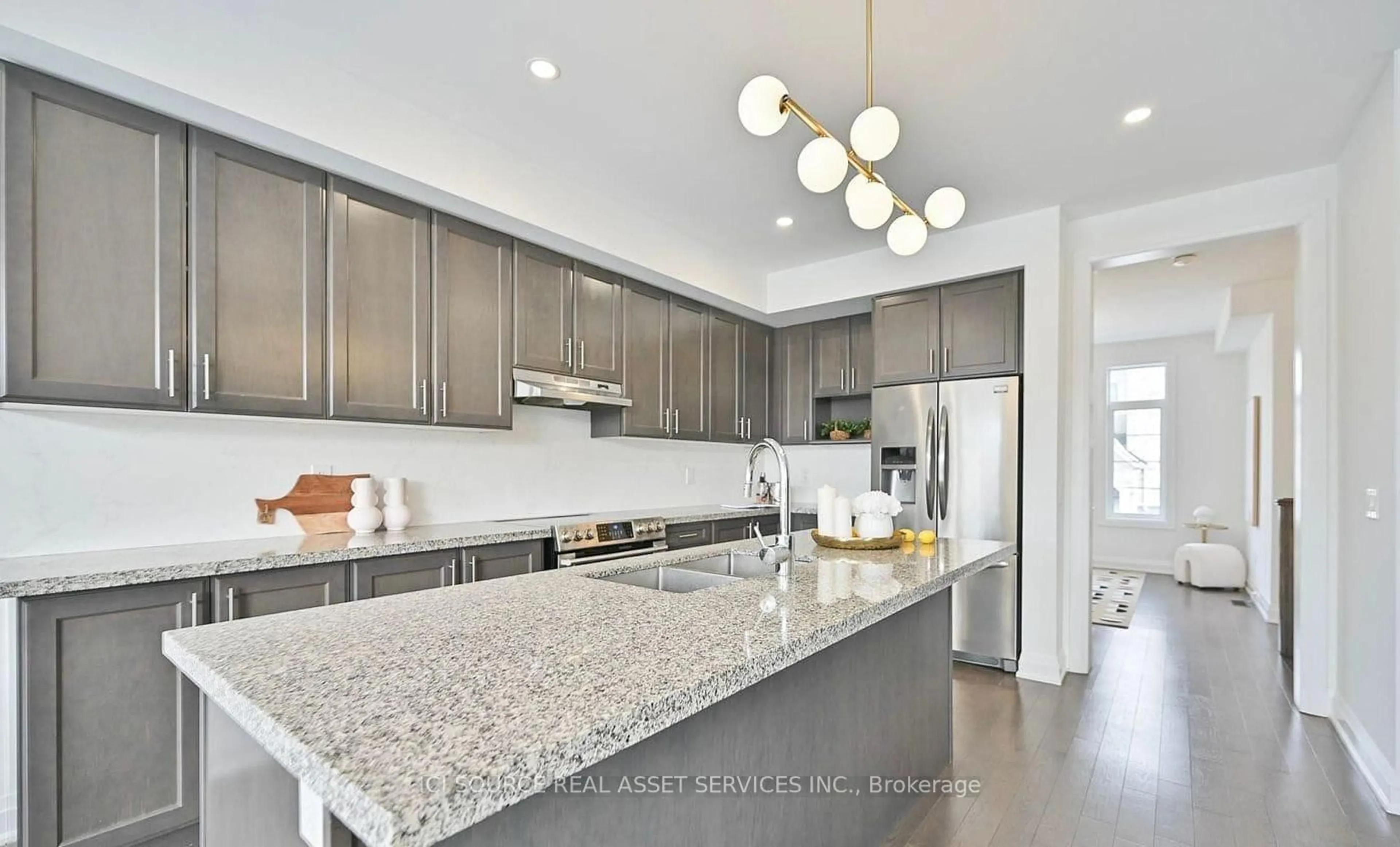 Open concept kitchen, ceramic/tile floor for 64 Duncombe Lane, Richmond Hill Ontario L4C 0Z9