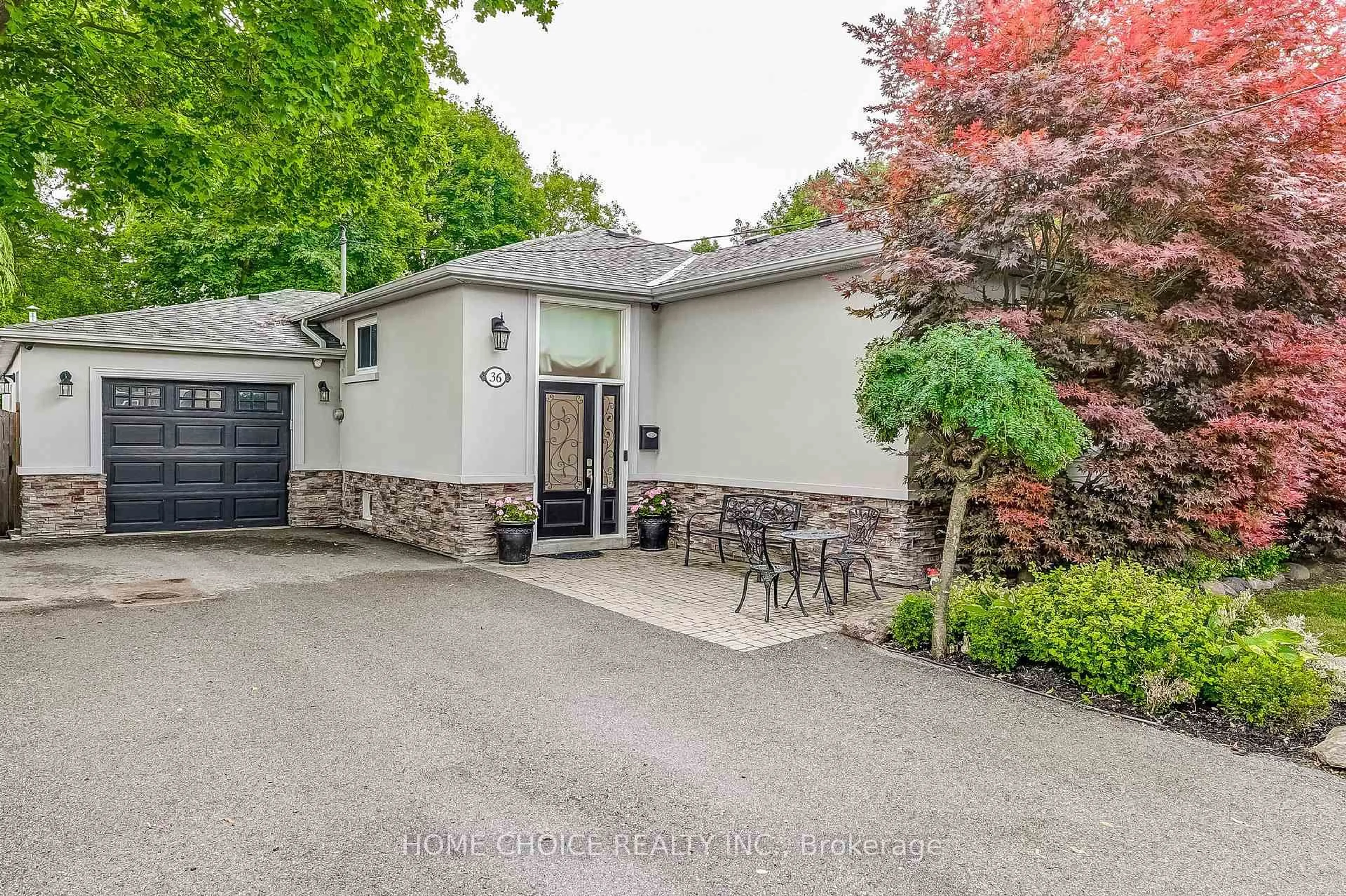 Unknown for 36 Johnson Rd, Aurora Ontario L4G 2A2