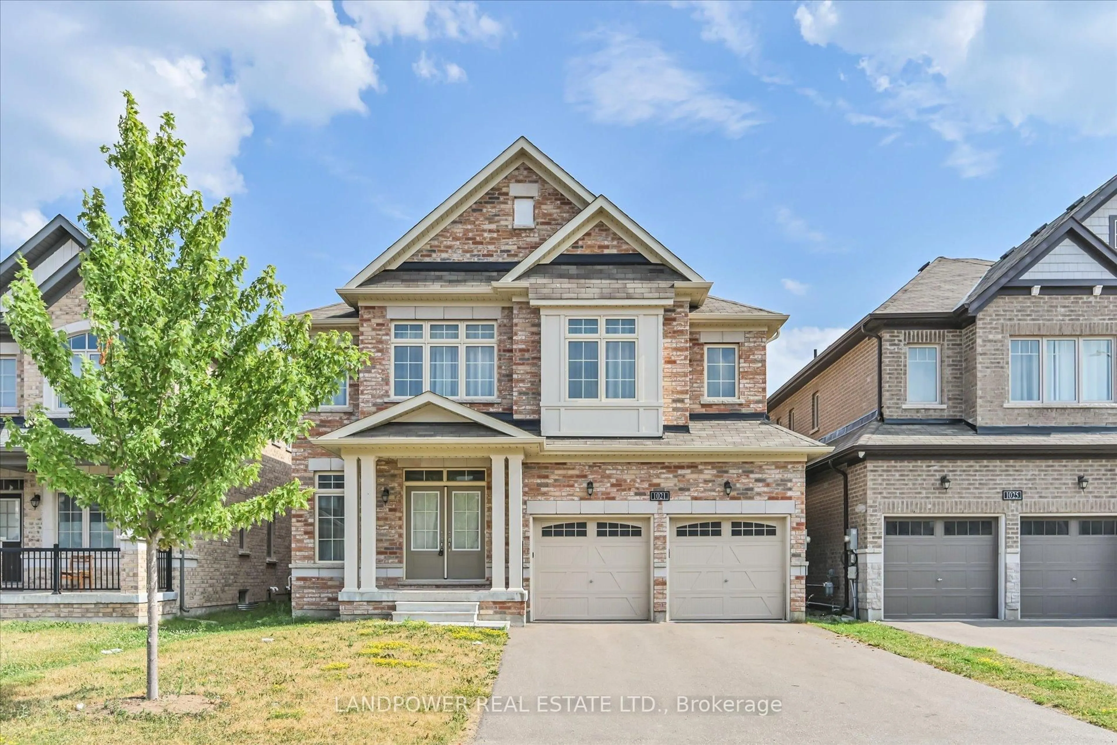 Home with brick exterior material, street for 1021 Barton Way, Innisfil Ontario L9S 0N5