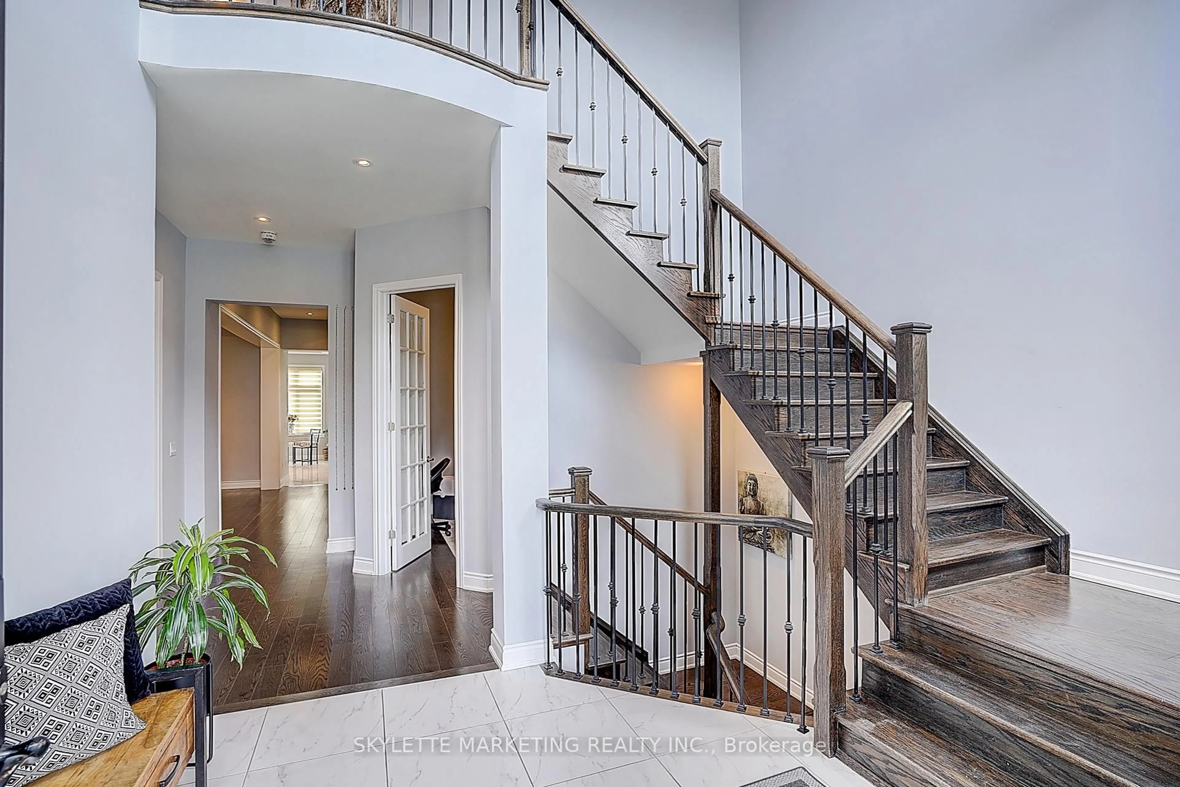 Unknown for 3 Lavender Valley Dr, King Ontario L7B 0B9