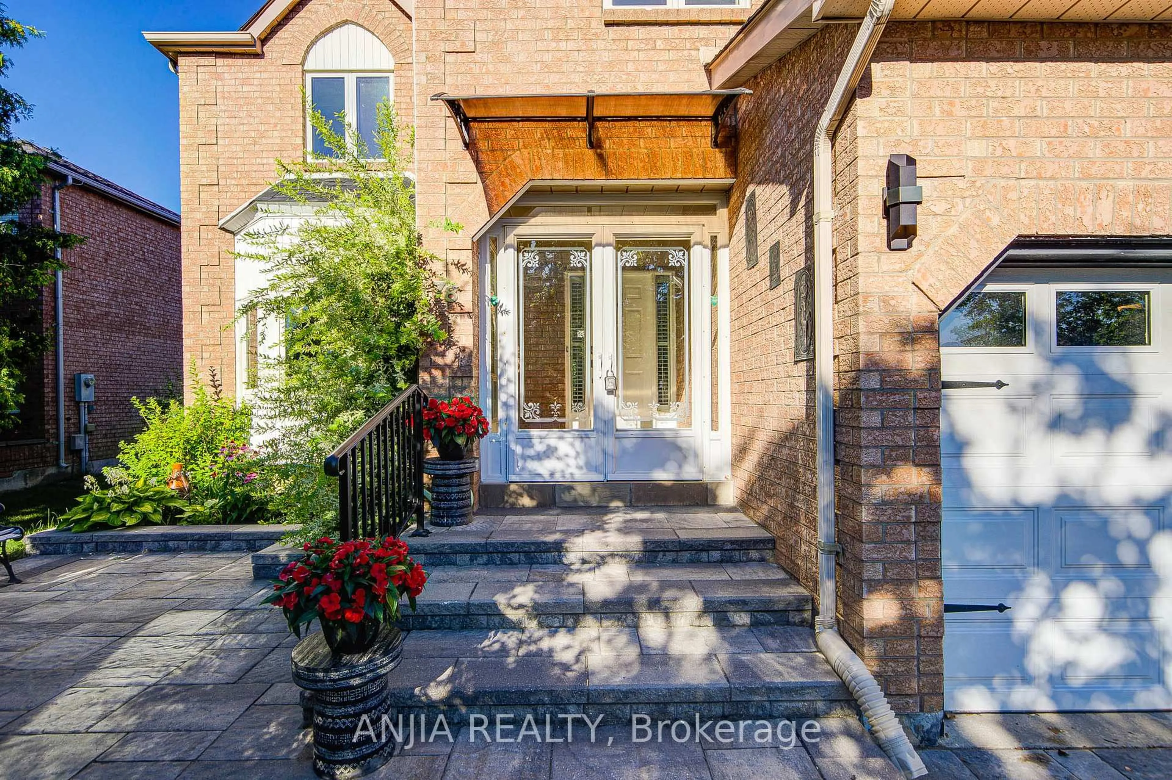 Unknown for 78 Corby Rd, Markham Ontario L3R 8L1