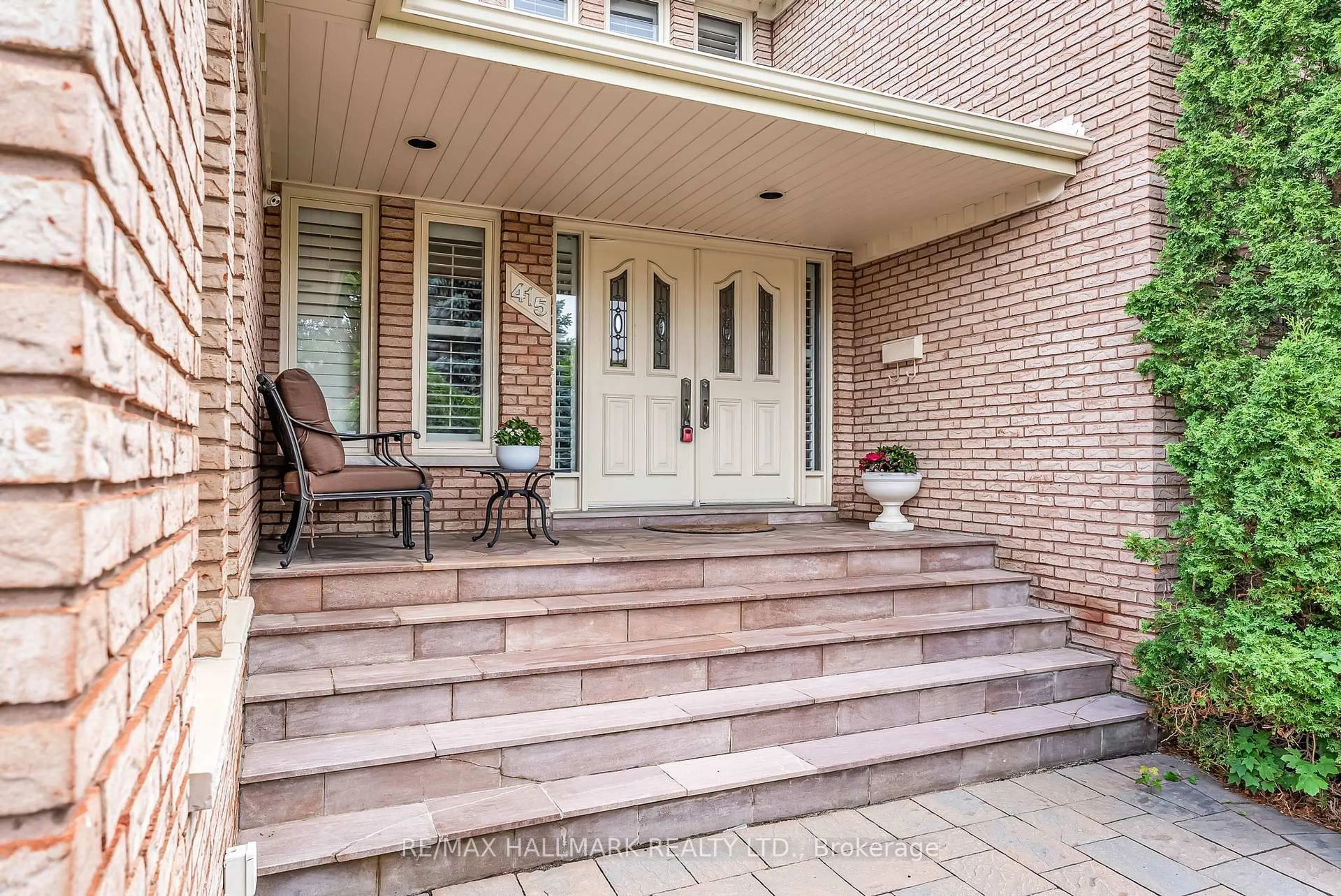 Home with brick exterior material, street for 415 Wycliffe Ave, Vaughan Ontario L4L 3N9