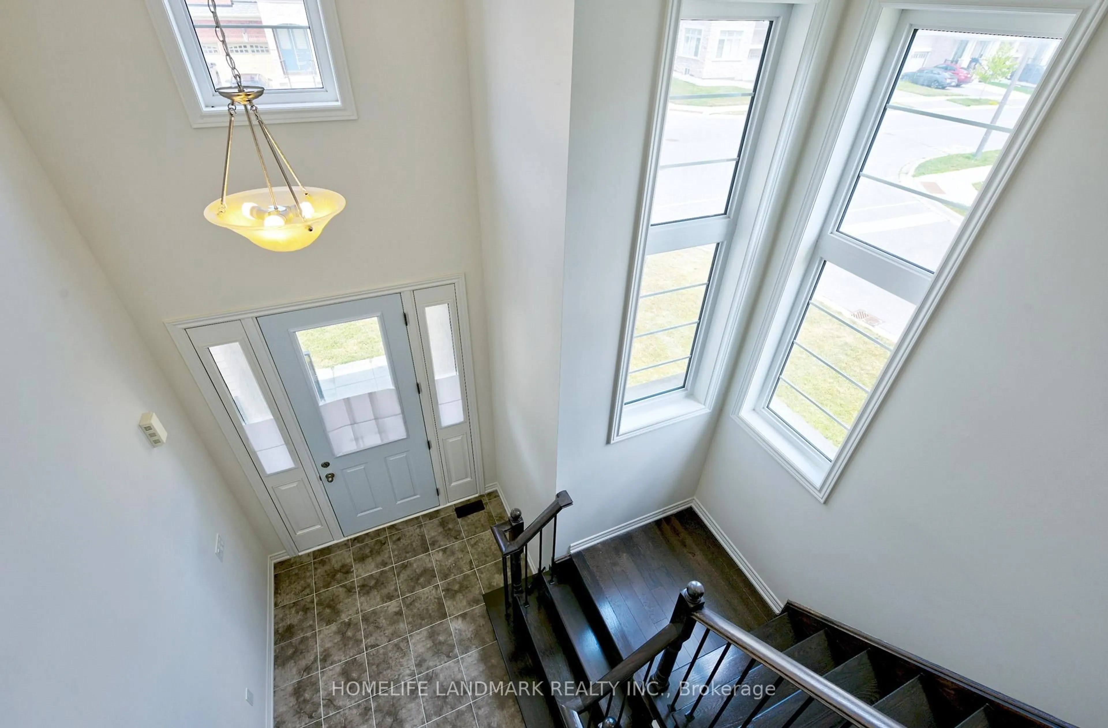 Unknown for 99 Beckett Ave, East Gwillimbury Ontario L9N 0S6